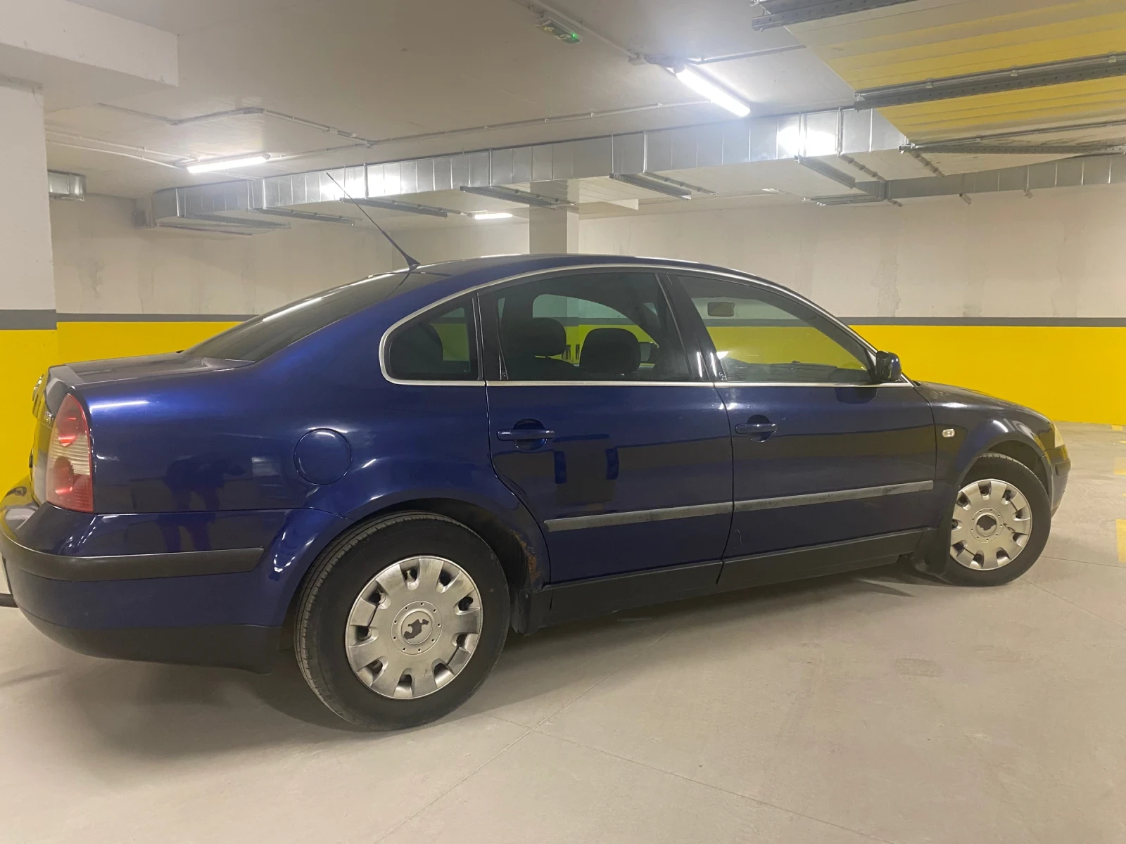 VW Passat 1.9 - изображение 2