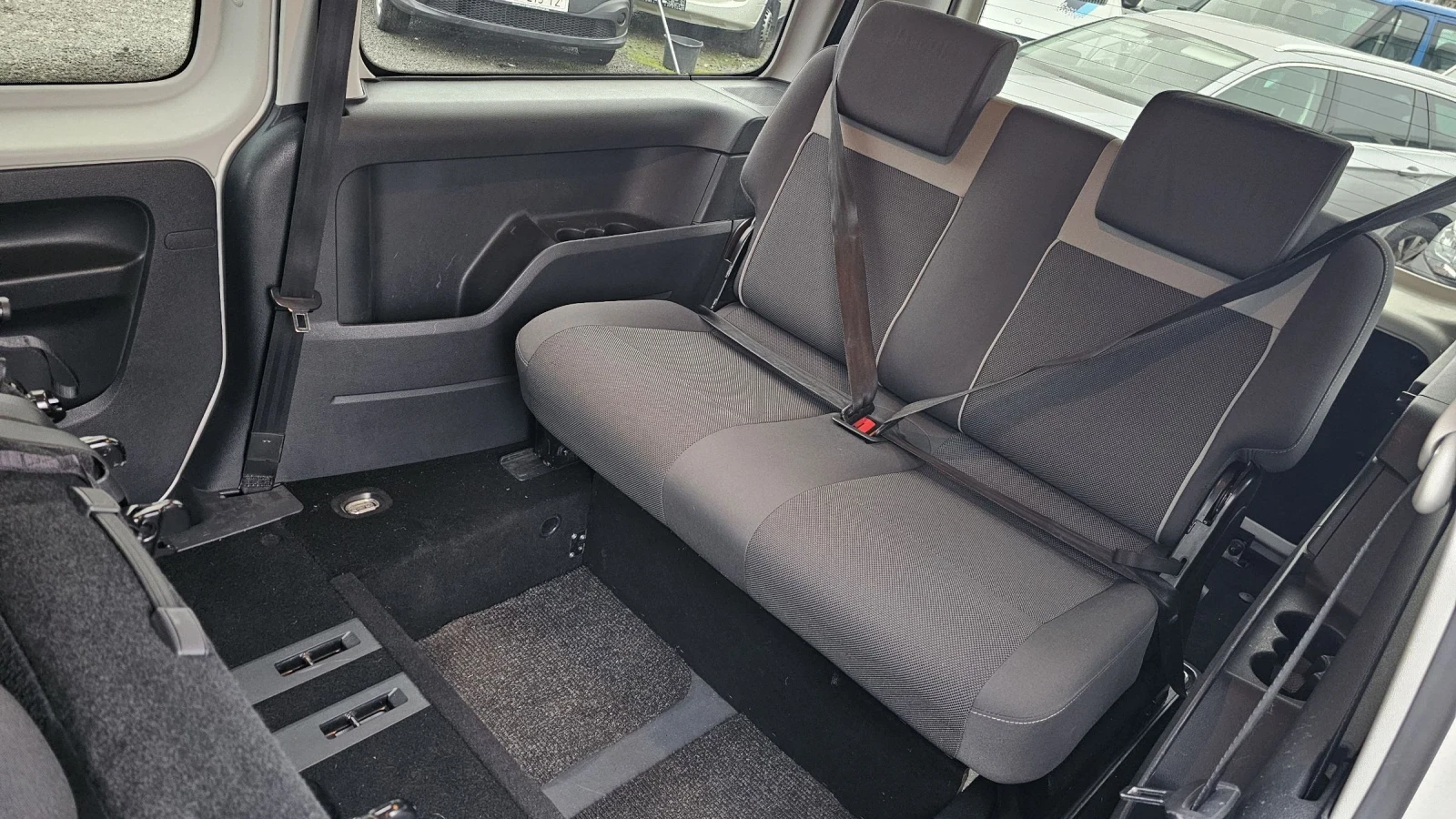VW Caddy XXL - 7 �����  | Mobile.bg � ����������� 12