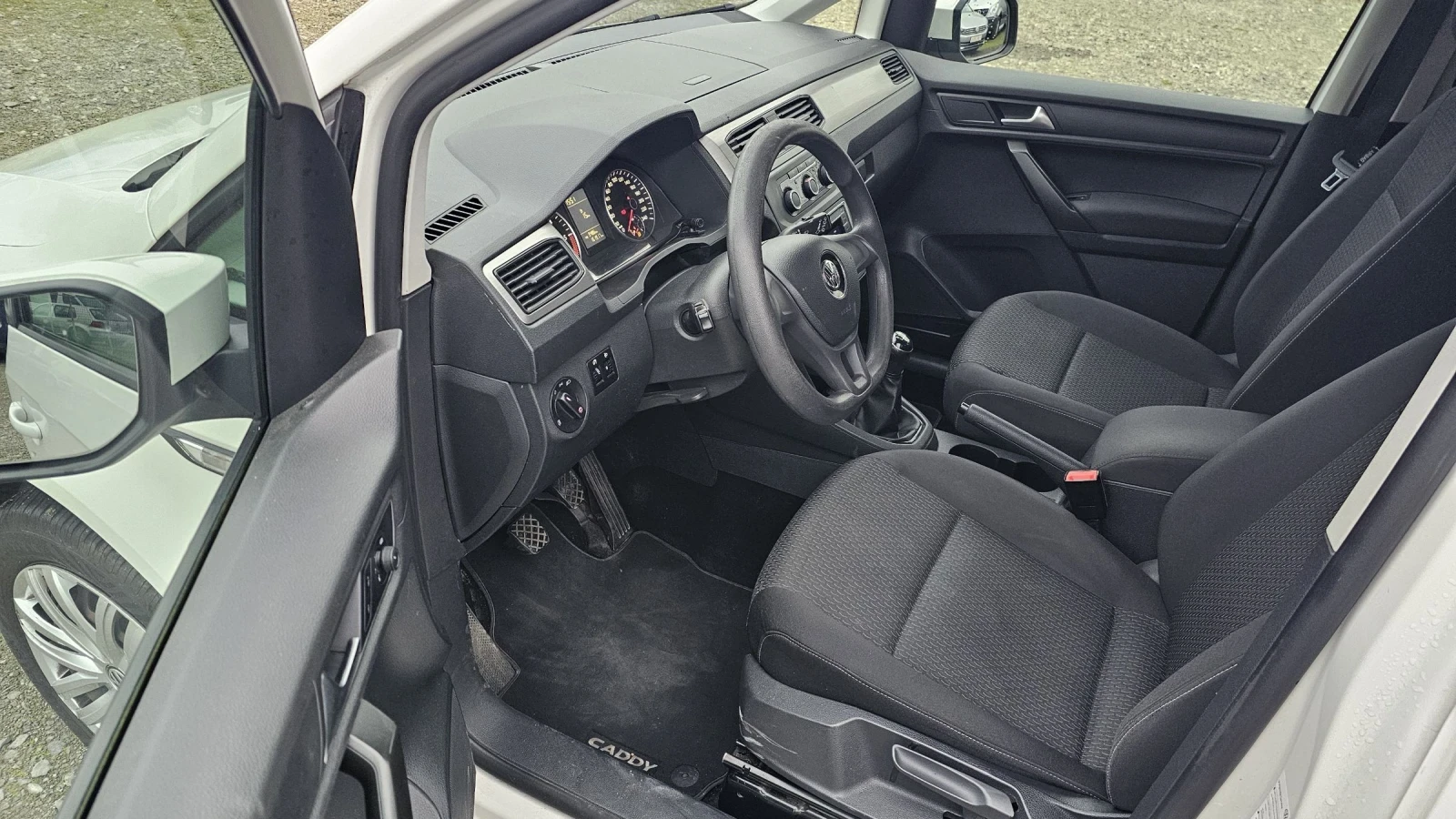 VW Caddy XXL - 7 места  - изображение 7