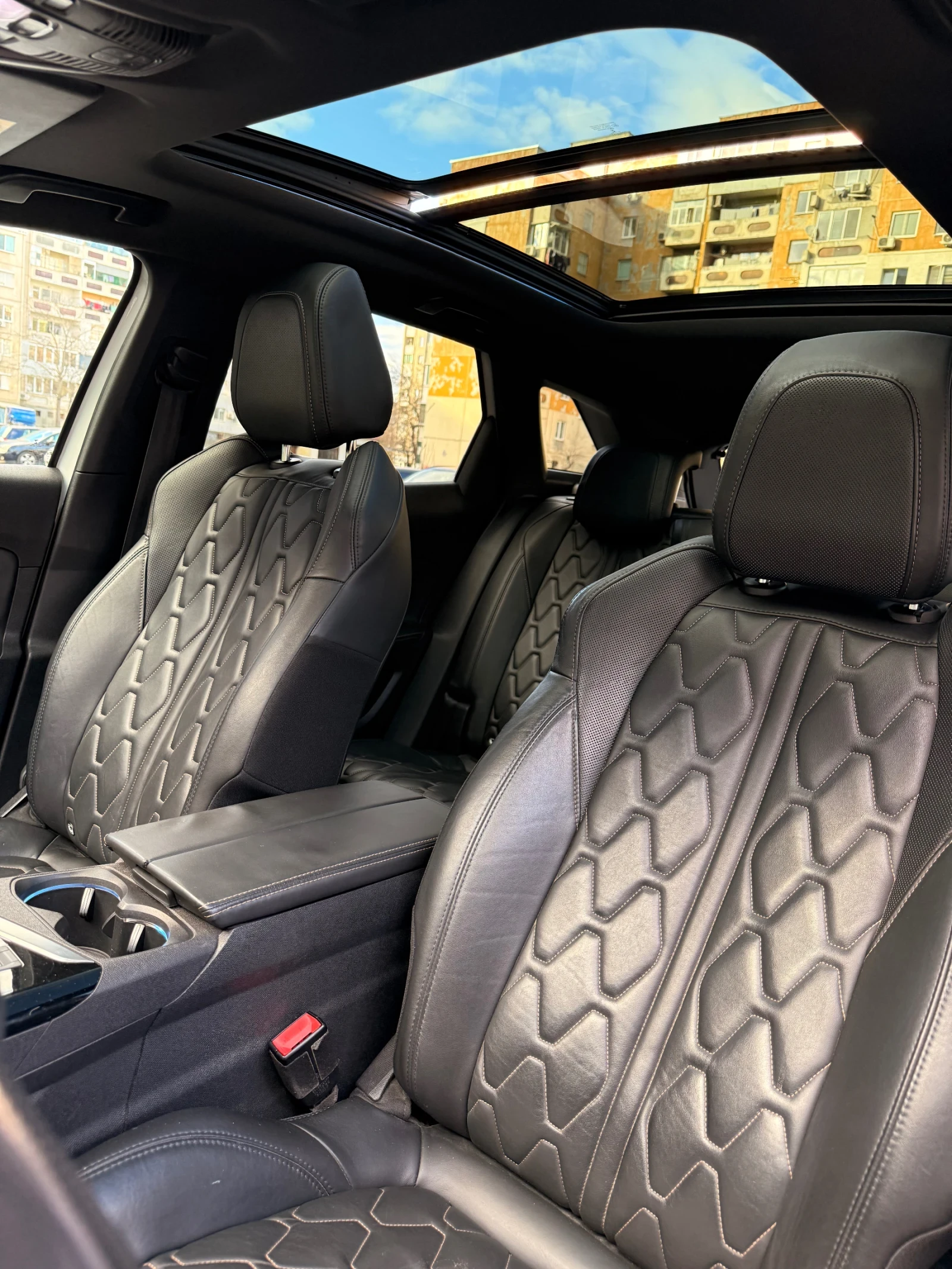 Peugeot 3008 GT/FullLED/KeyGO/Pano/Assist/360 - изображение 10