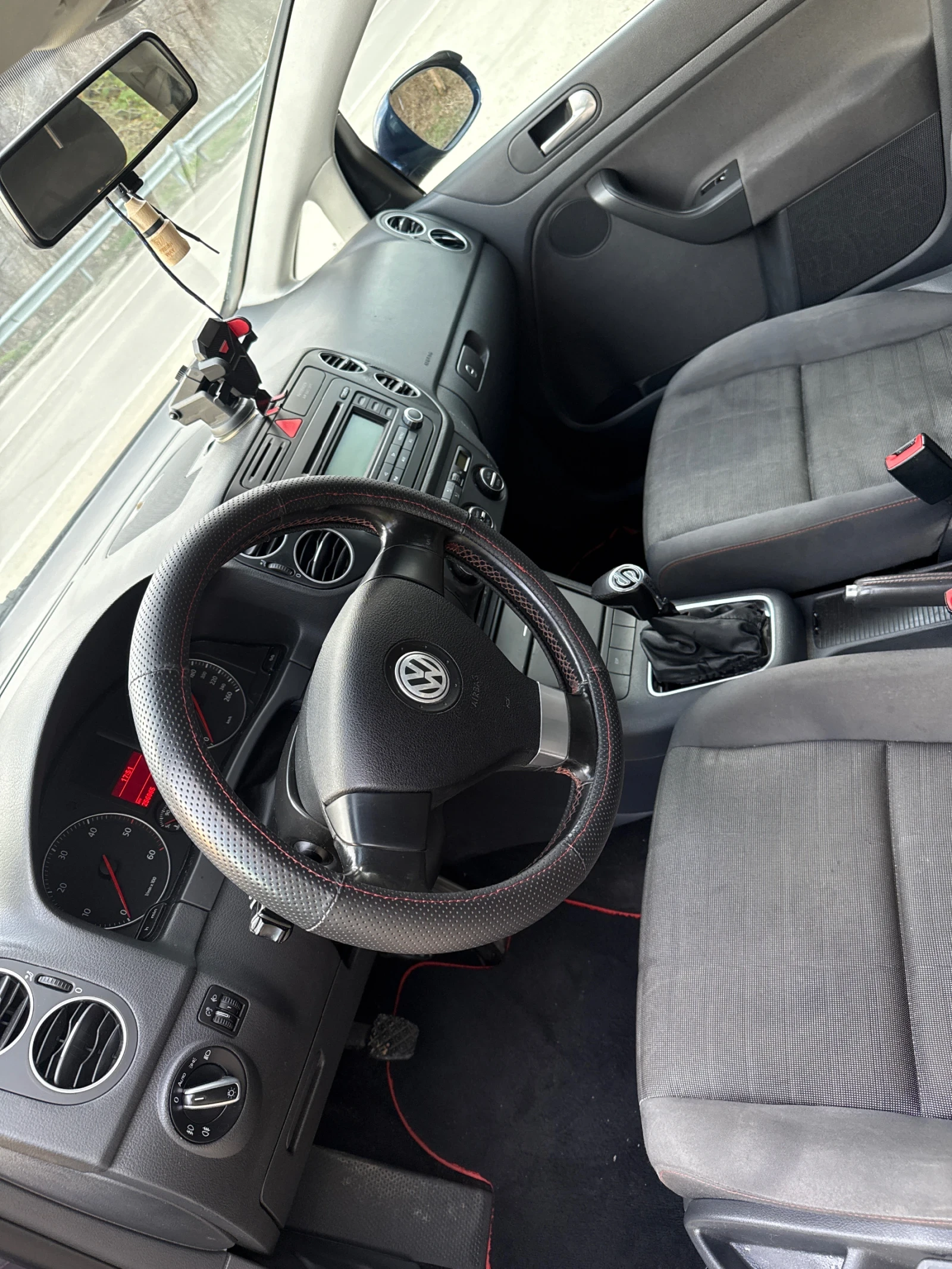 VW Golf Plus, снимка 7 - Автомобили и джипове - 53771866