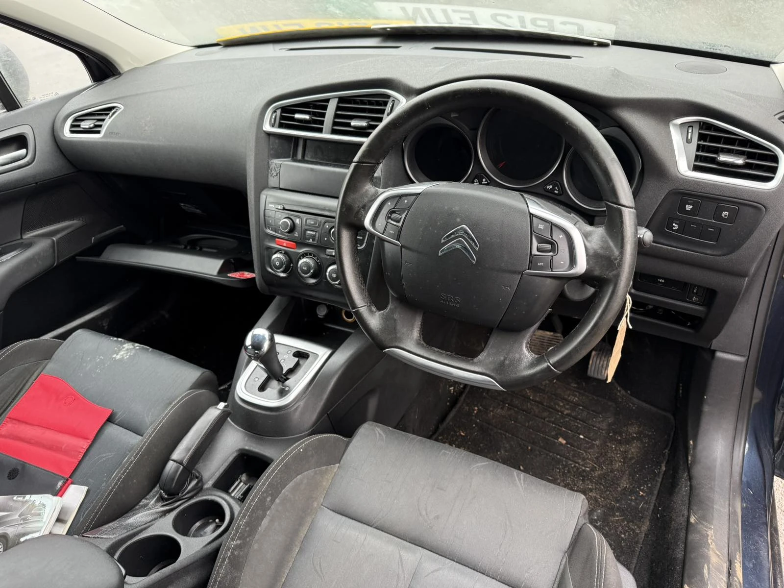 Citroen C4 1.6 auto, снимка 10 - Автомобили и джипове - 54035410