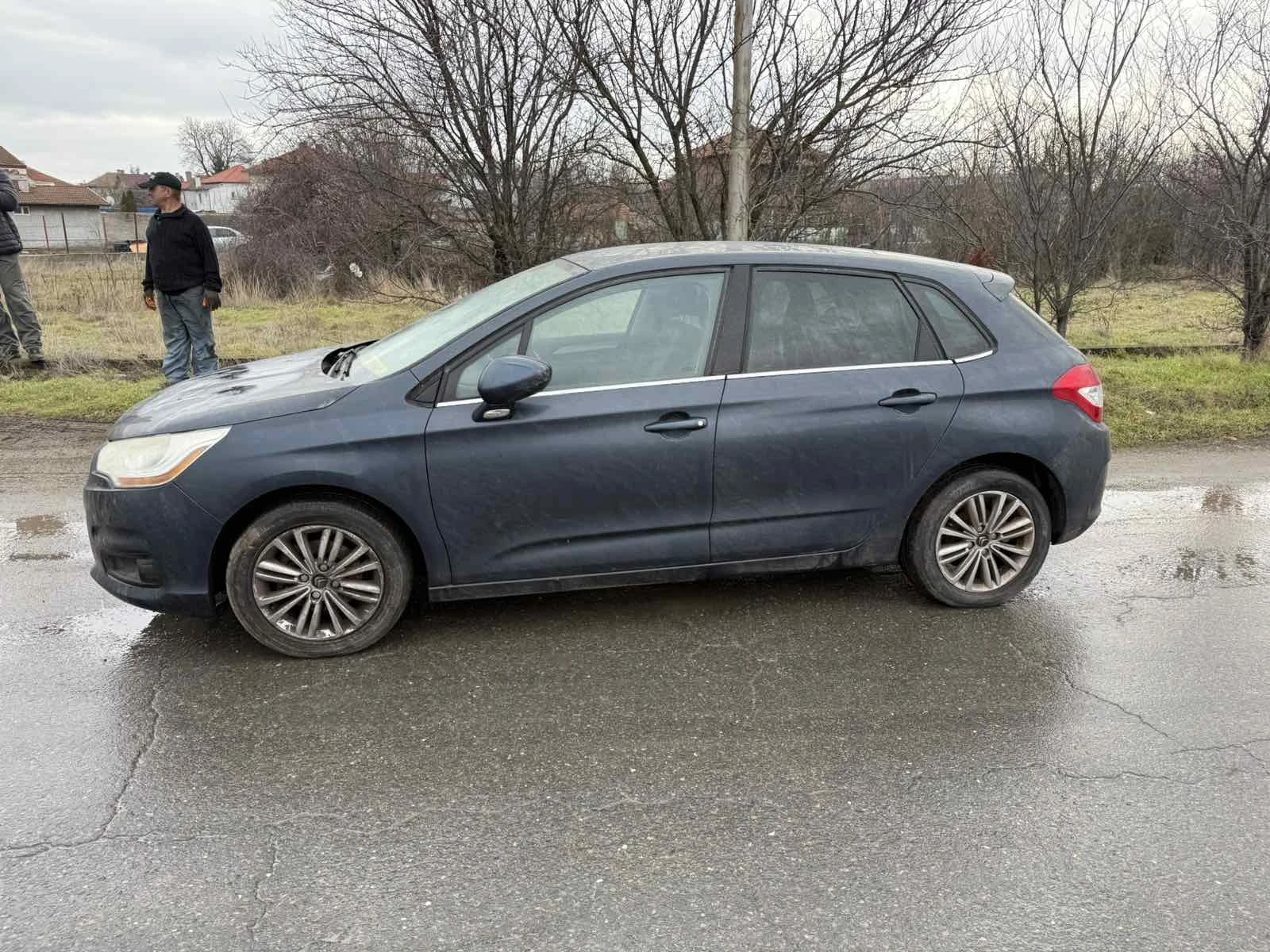 Citroen C4 1.6 auto, снимка 6 - Автомобили и джипове - 54035410