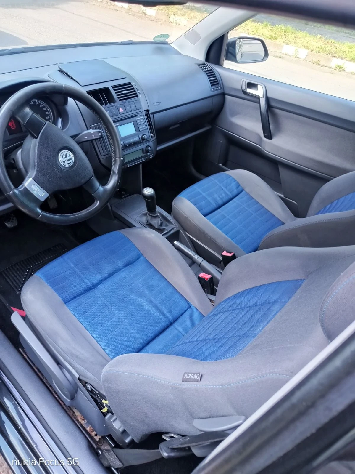 VW Polo, снимка 11 - Автомобили и джипове - 54780885