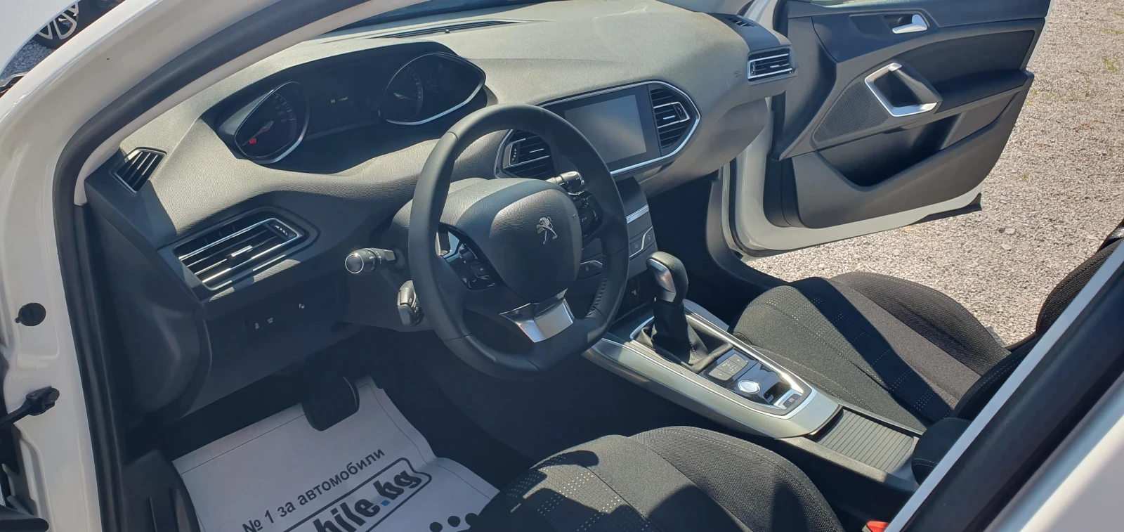 Peugeot 308 2.0 Blue- HDI- ALLURE, снимка 11 - Автомобили и джипове - 54995187
