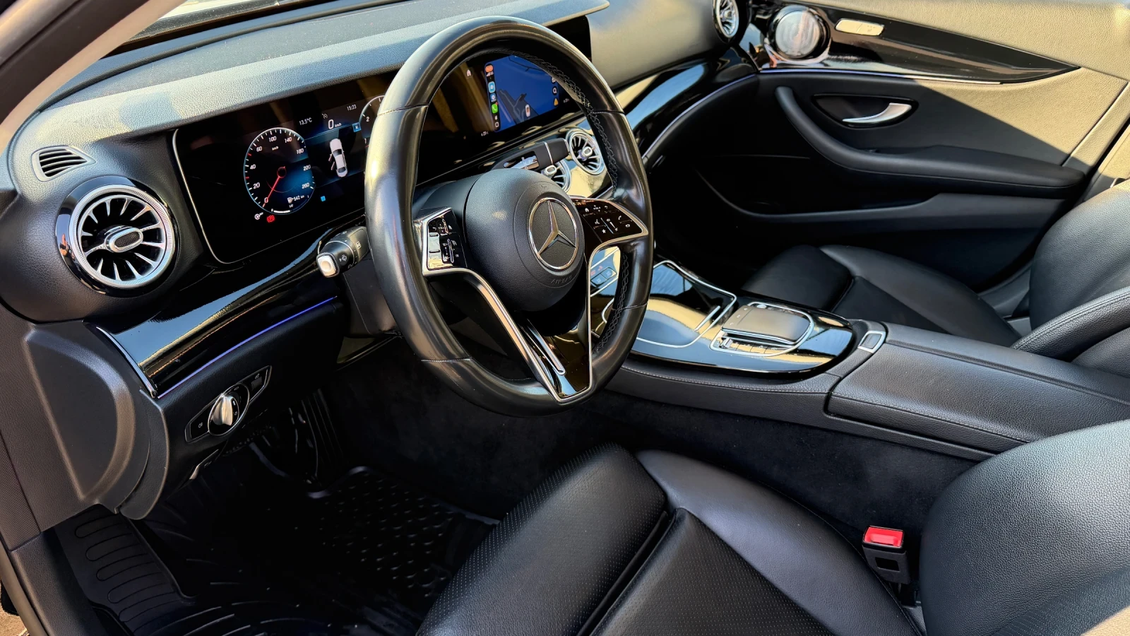 Mercedes-Benz E 200 FACE LIFT, снимка 14 - Автомобили и джипове - 55012948
