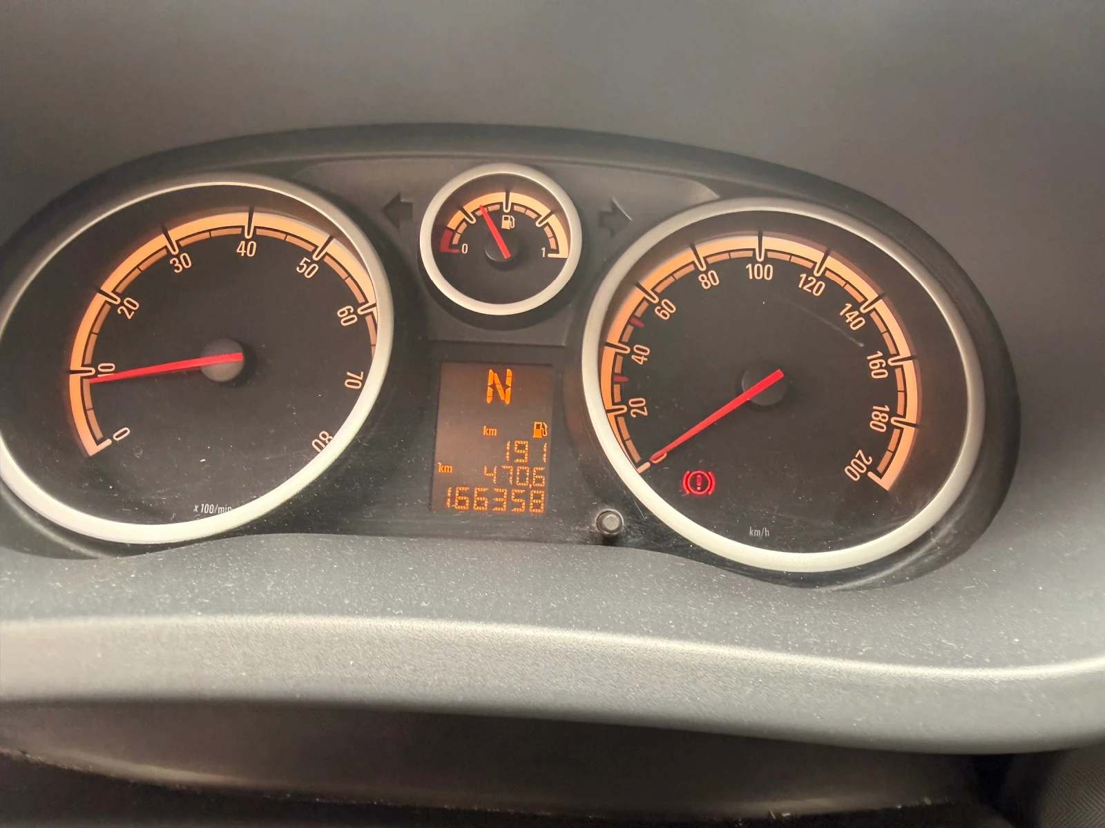 Opel Corsa, снимка 6 - Автомобили и джипове - 55212834