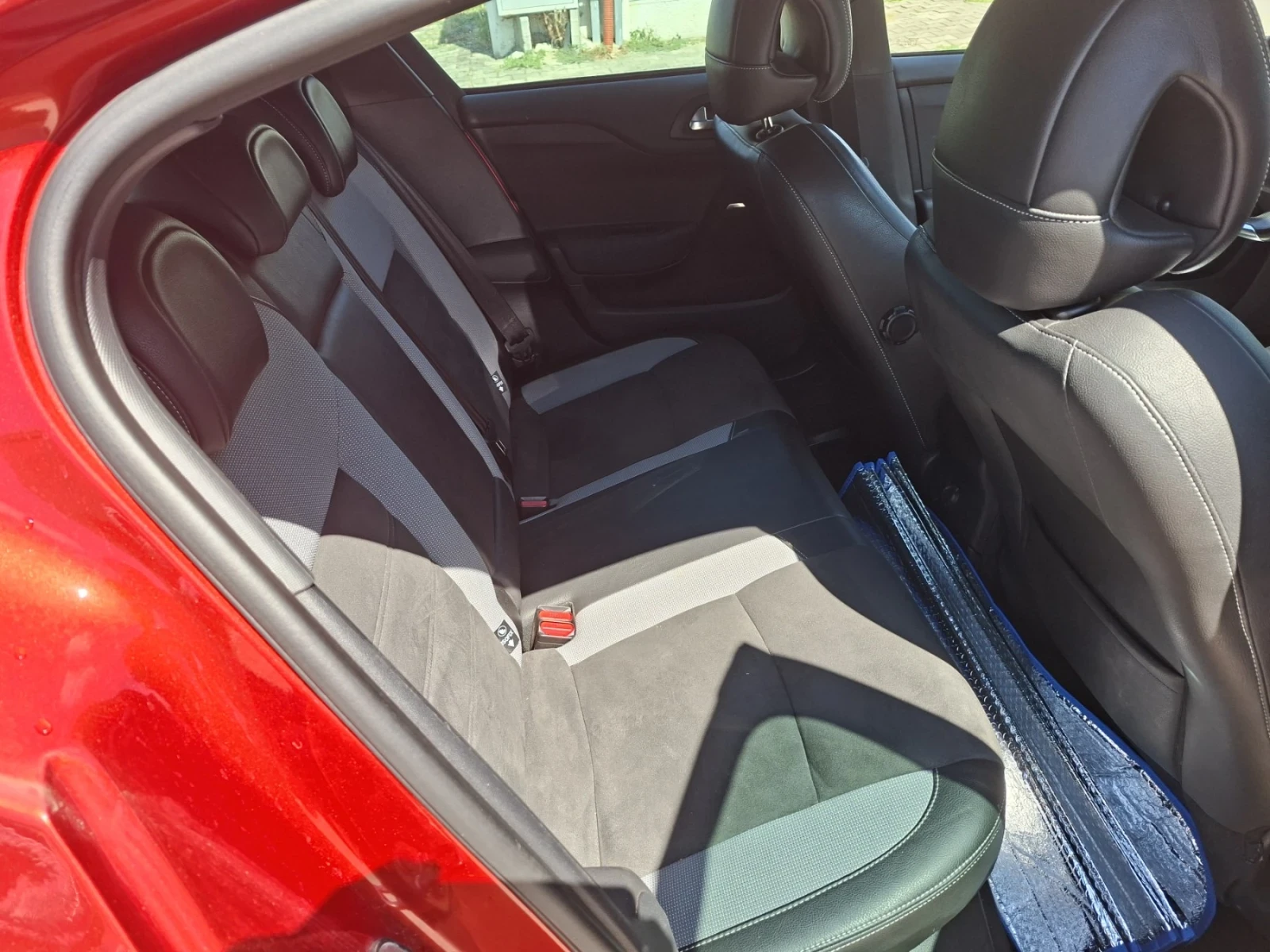 DS DS 4 1.6 HDI, снимка 6 - Автомобили и джипове - 55249555