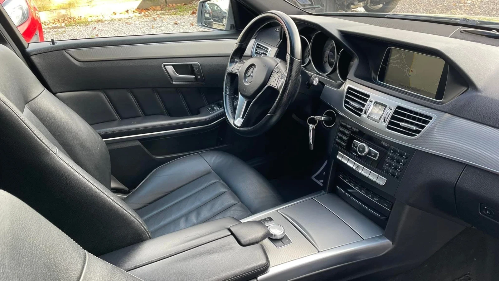 Mercedes-Benz E 350, снимка 9 - Автомобили и джипове - 55299443