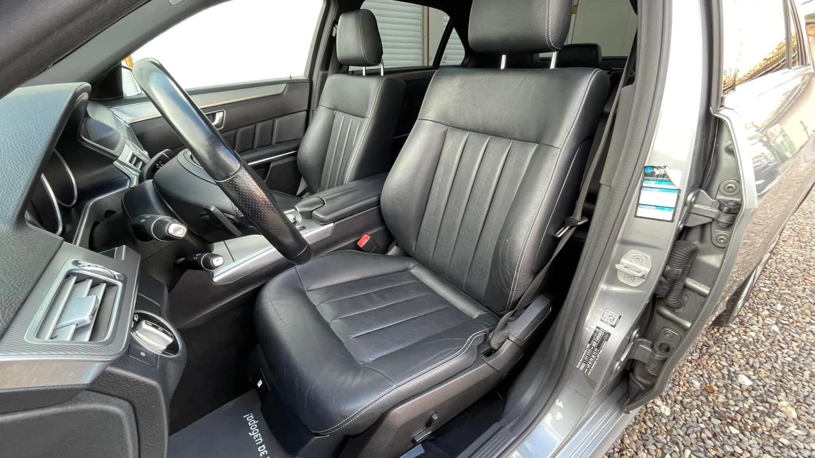Mercedes-Benz E 350, снимка 14 - Автомобили и джипове - 55299443