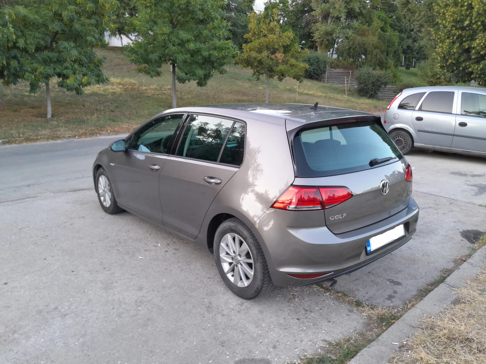 VW Golf 1.6 TDI 110 kc | Mobile.bg � ����������� 3