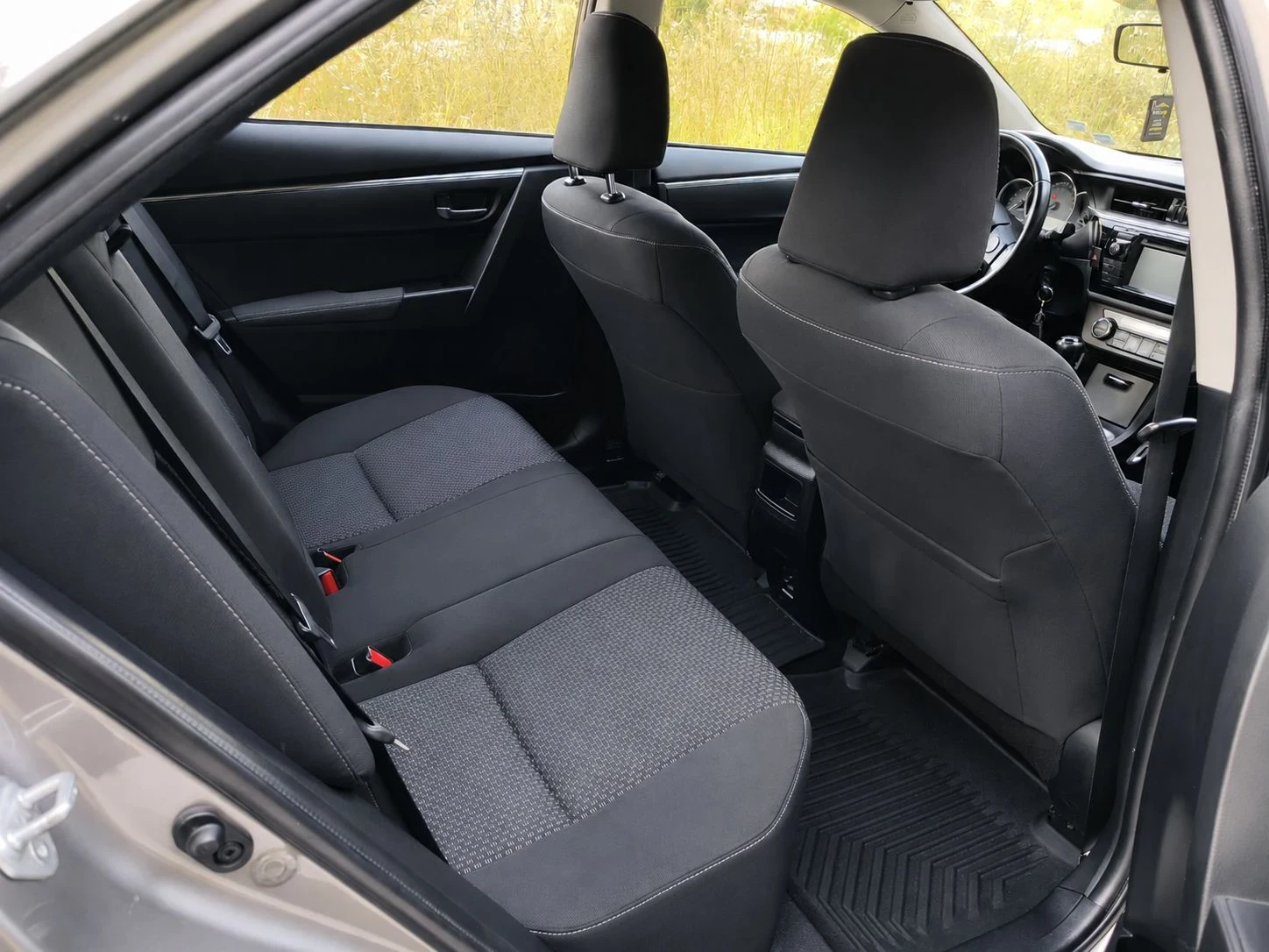 Toyota Corolla, снимка 9 - Автомобили и джипове - 55590272