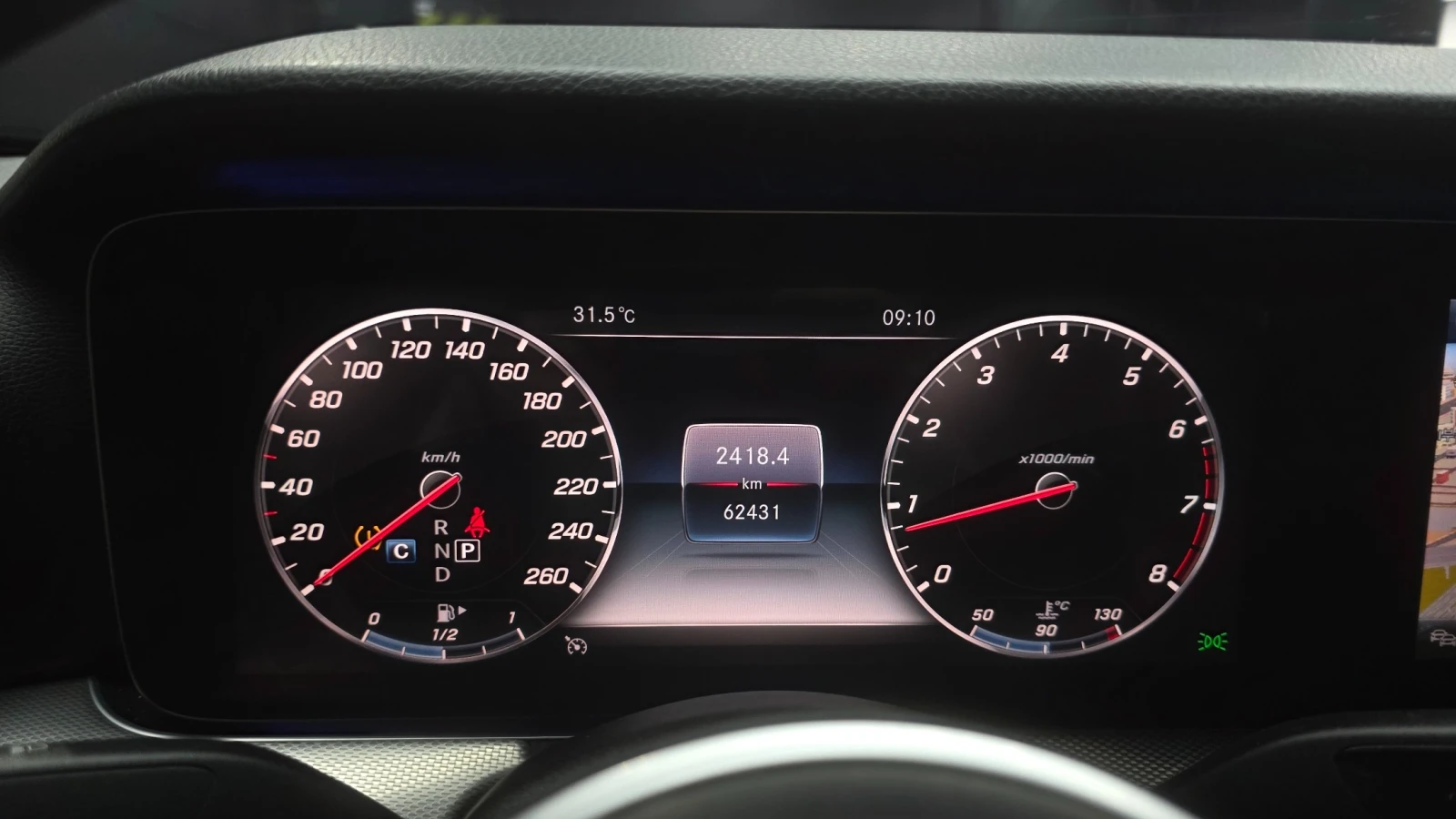 Mercedes-Benz E 300 AMG Line | HUD | 360  | memory, снимка 7 - Автомобили и джипове - 56067641
