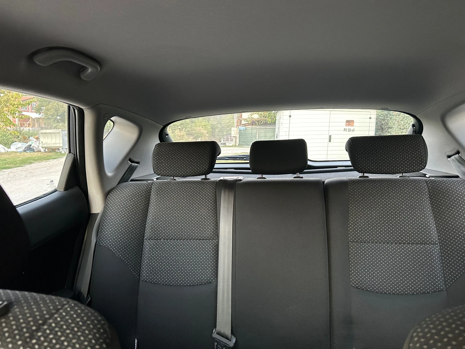Hyundai I30 1.4 BlueDrive, снимка 13 - Автомобили и джипове - 56155595