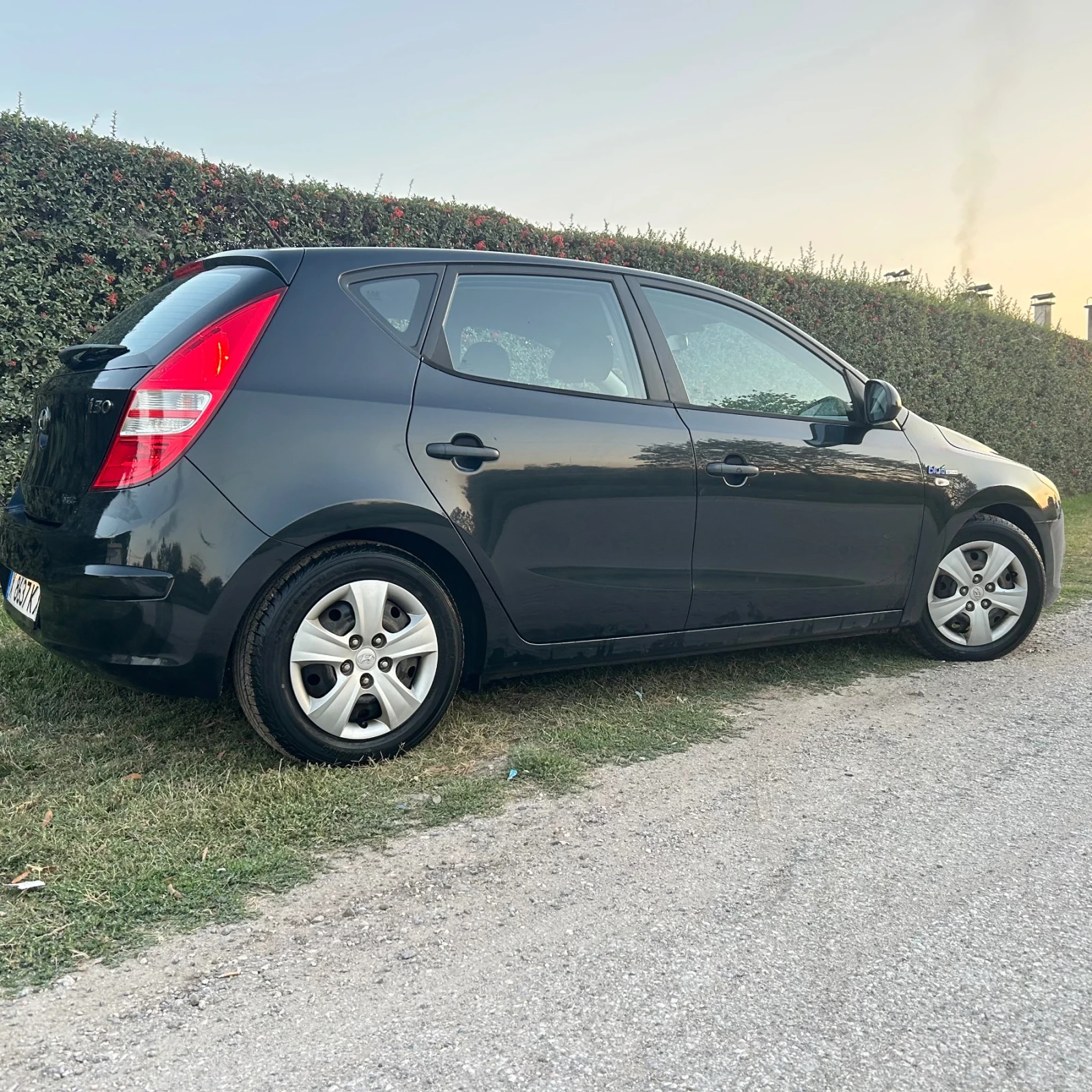 Hyundai I30 1.4 BlueDrive, снимка 6 - Автомобили и джипове - 56155595