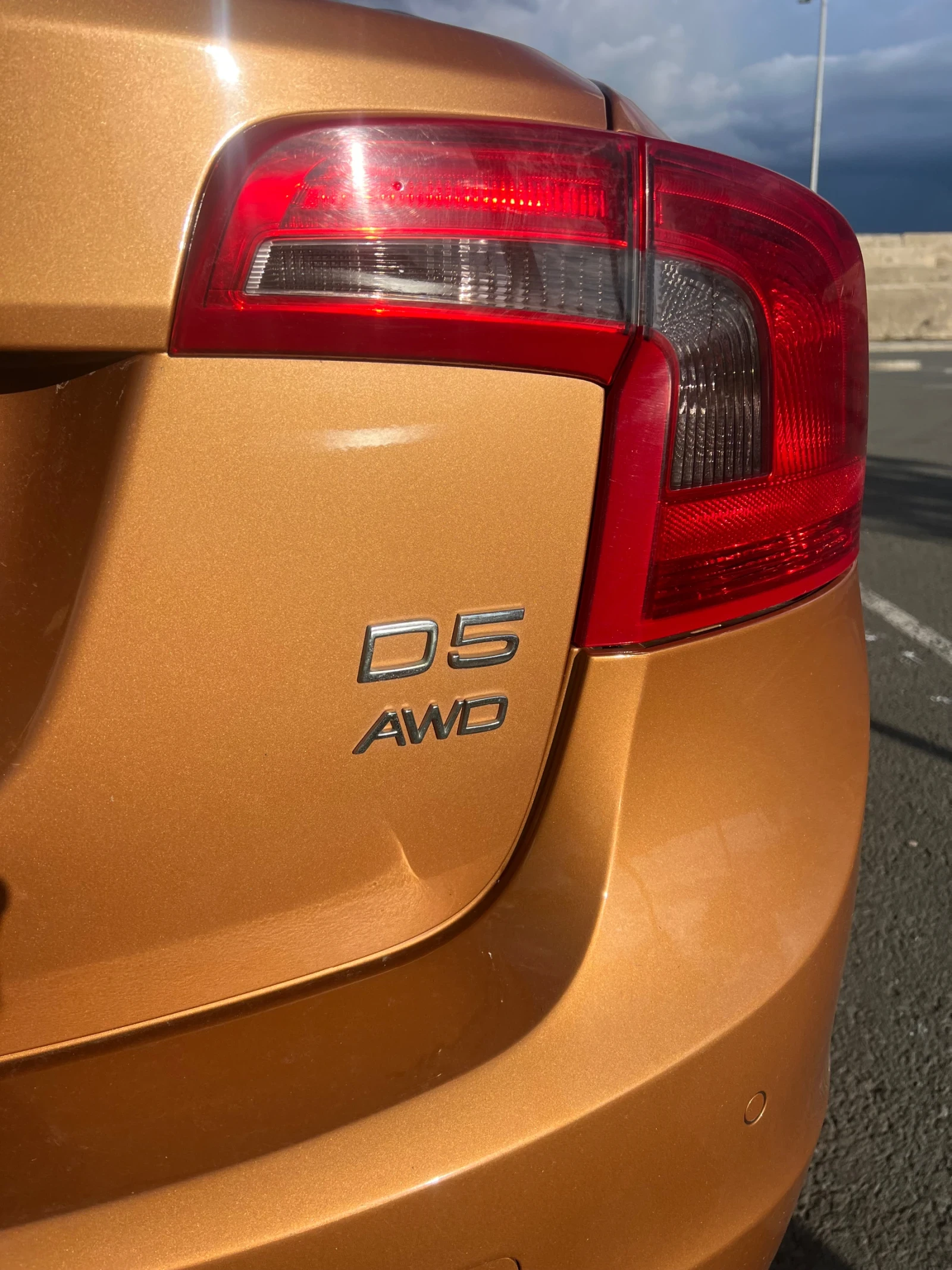 Volvo S60 D5 AWD 178k km, снимка 9 - Автомобили и джипове - 56584804