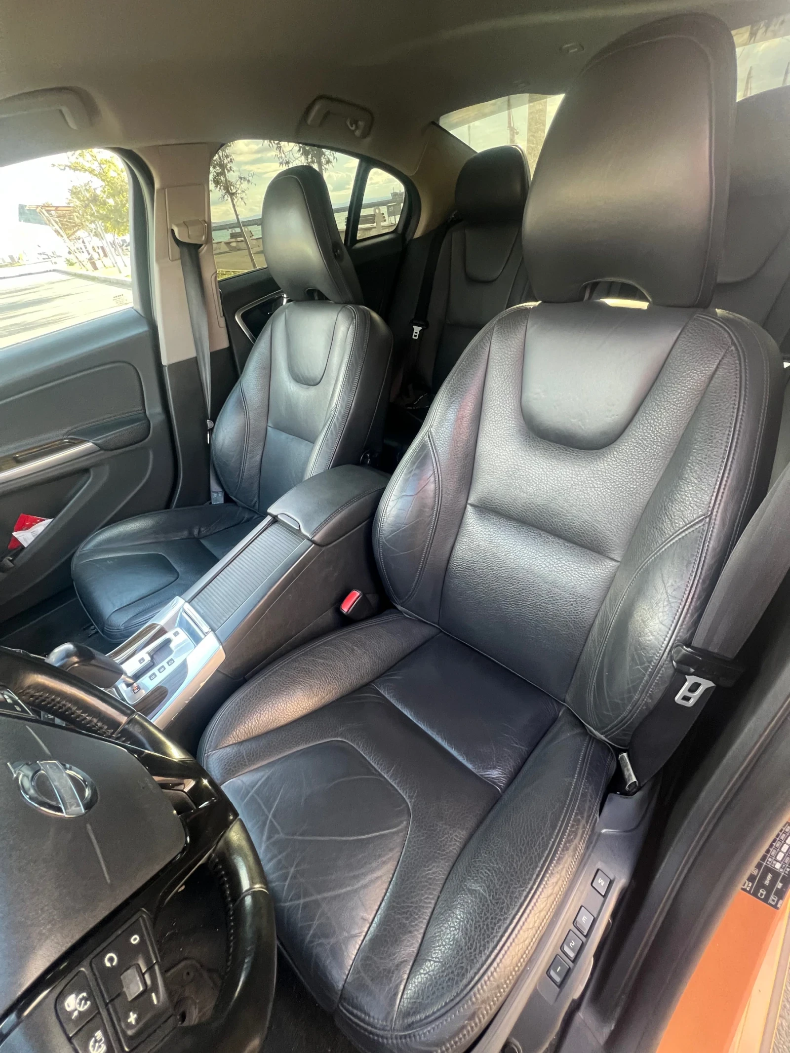 Volvo S60 D5 AWD 178k km, снимка 7 - Автомобили и джипове - 56584804