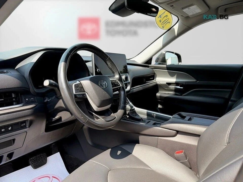 Toyota Grand Highlander, снимка 9 - Автомобили и джипове - 56739820