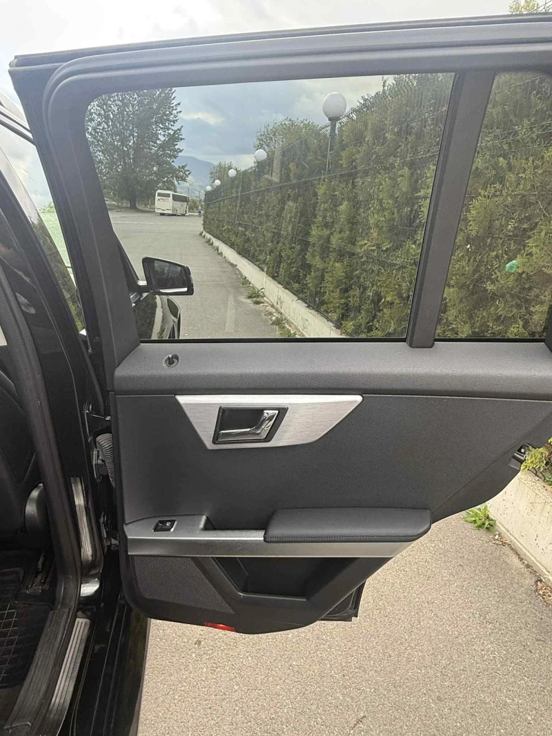 Mercedes-Benz GLK 350CDI, снимка 12 - Автомобили и джипове - 52951207