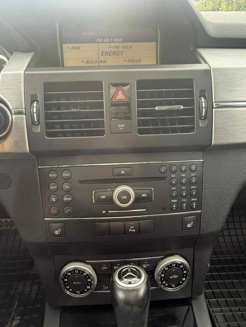 Mercedes-Benz GLK 350CDI, снимка 8 - Автомобили и джипове - 52951207