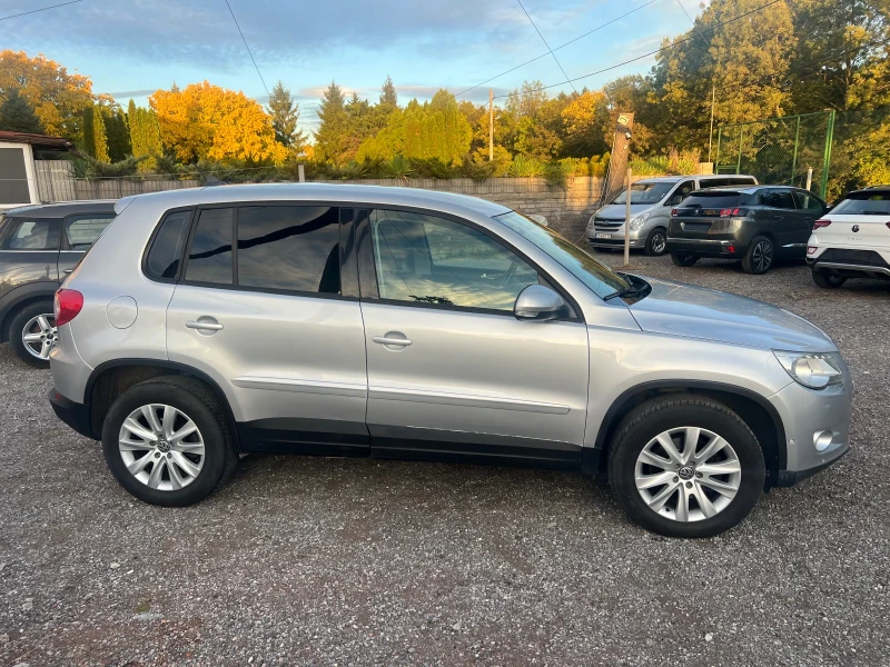 VW Tiguan 2.0 TSI 4m 170к.с., снимка 8 - Автомобили и джипове - 52067693