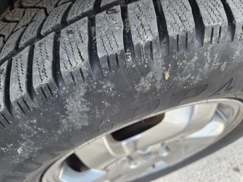 Nissan Qashqai, снимка 12 - Автомобили и джипове - 53027957