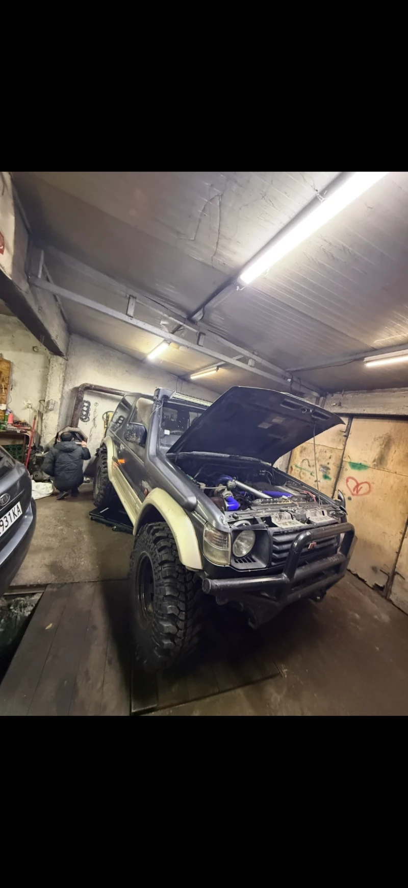 Mitsubishi Pajero 1.9 TDI, снимка 10 - Автомобили и джипове - 53357271