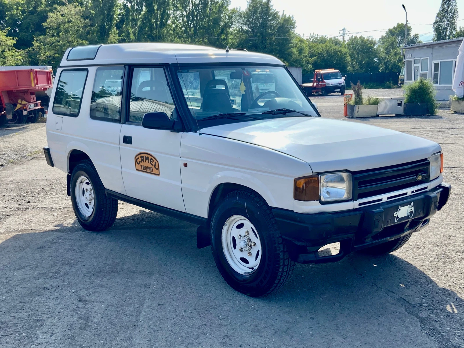 Land Rover Discovery 3.9i V8 - Ръчни ск. / 6 тона теглич - изображение 3