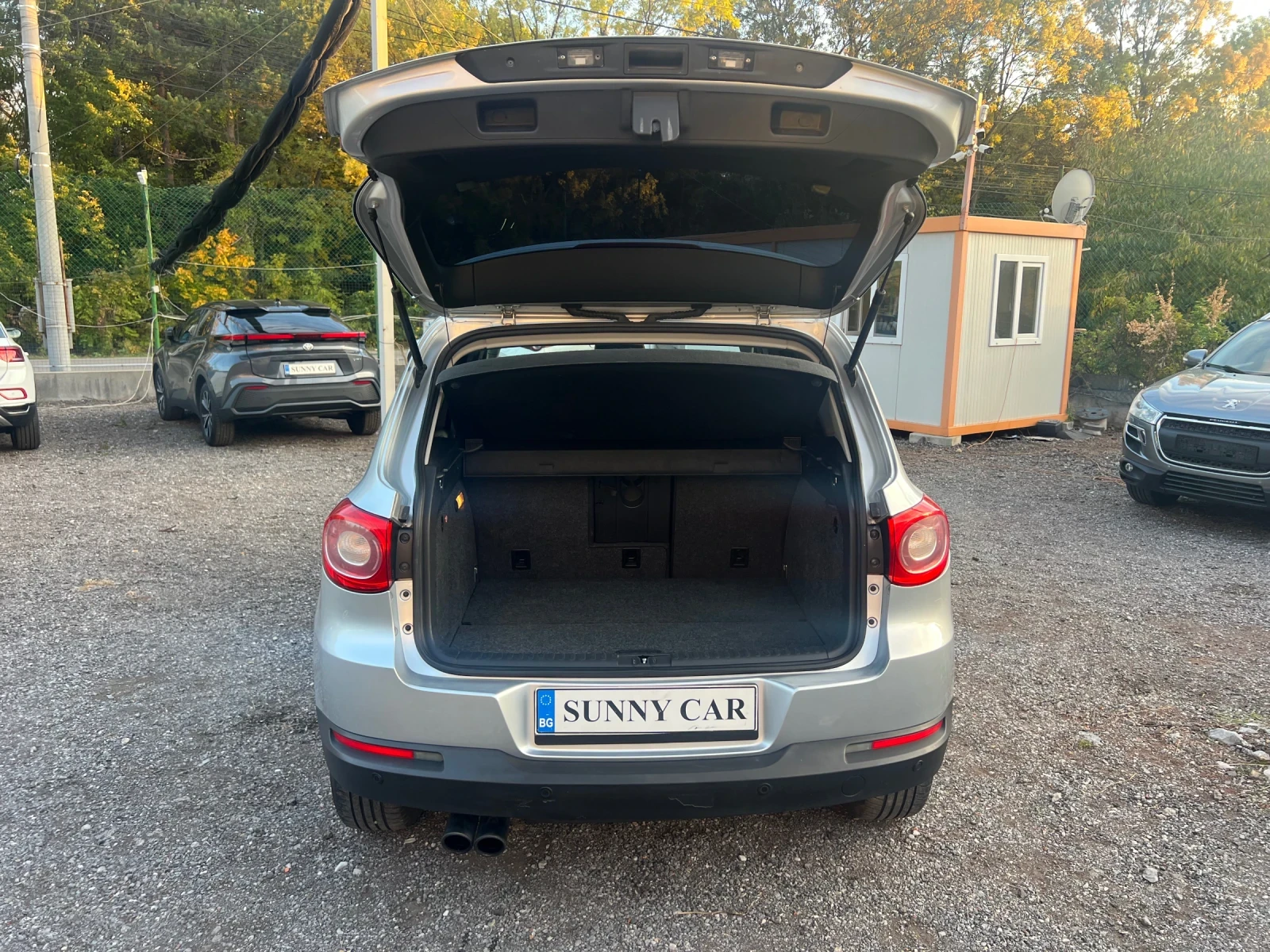 VW Tiguan 2.0 TSI 4m 170к.с. | Mobile.bg — изображение 16