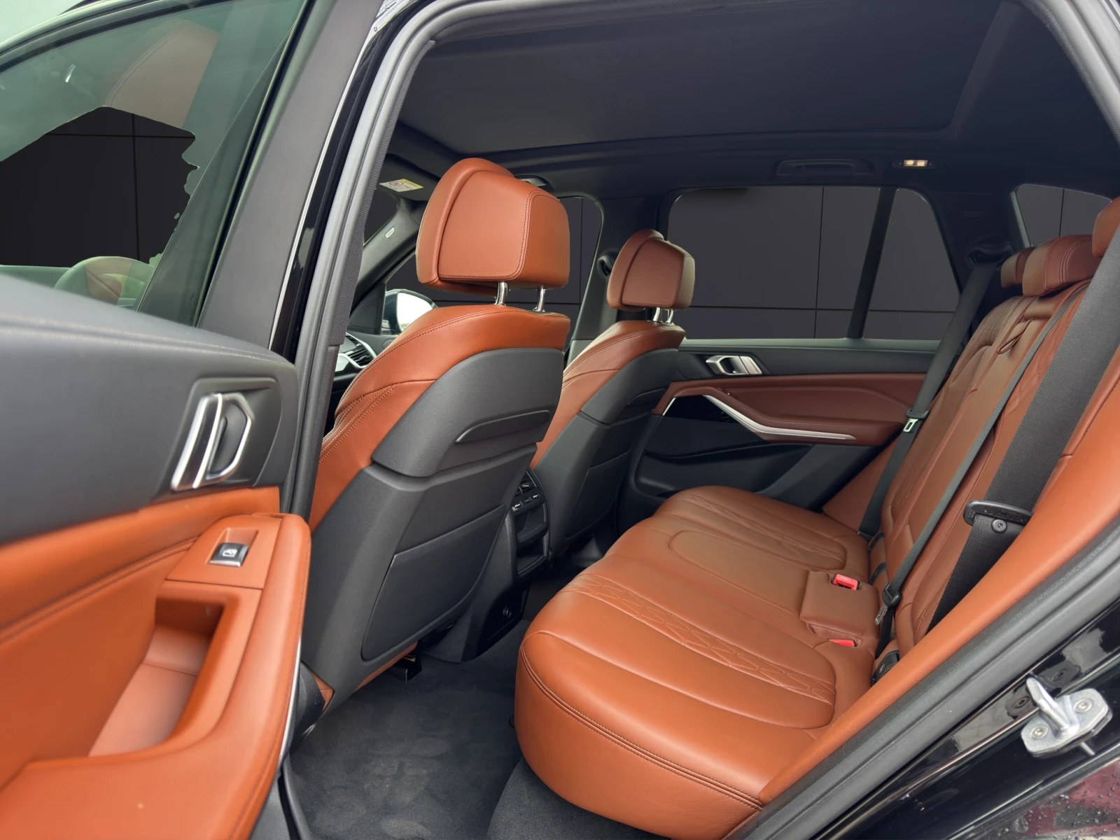 BMW X5 4.0i* xDrive* AIR* Individua* Mpack* PANO* HEADUP* | Mobile.bg   15