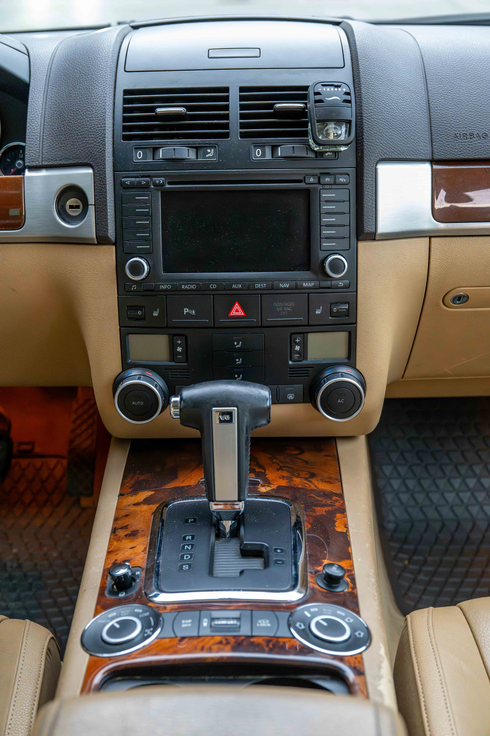 VW Touareg | Mobile.bg   3