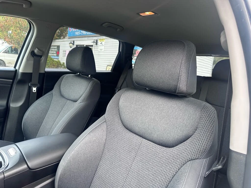 Hyundai Santa fe Essential* 4X4* Подгрев* Камера*  - изображение 5