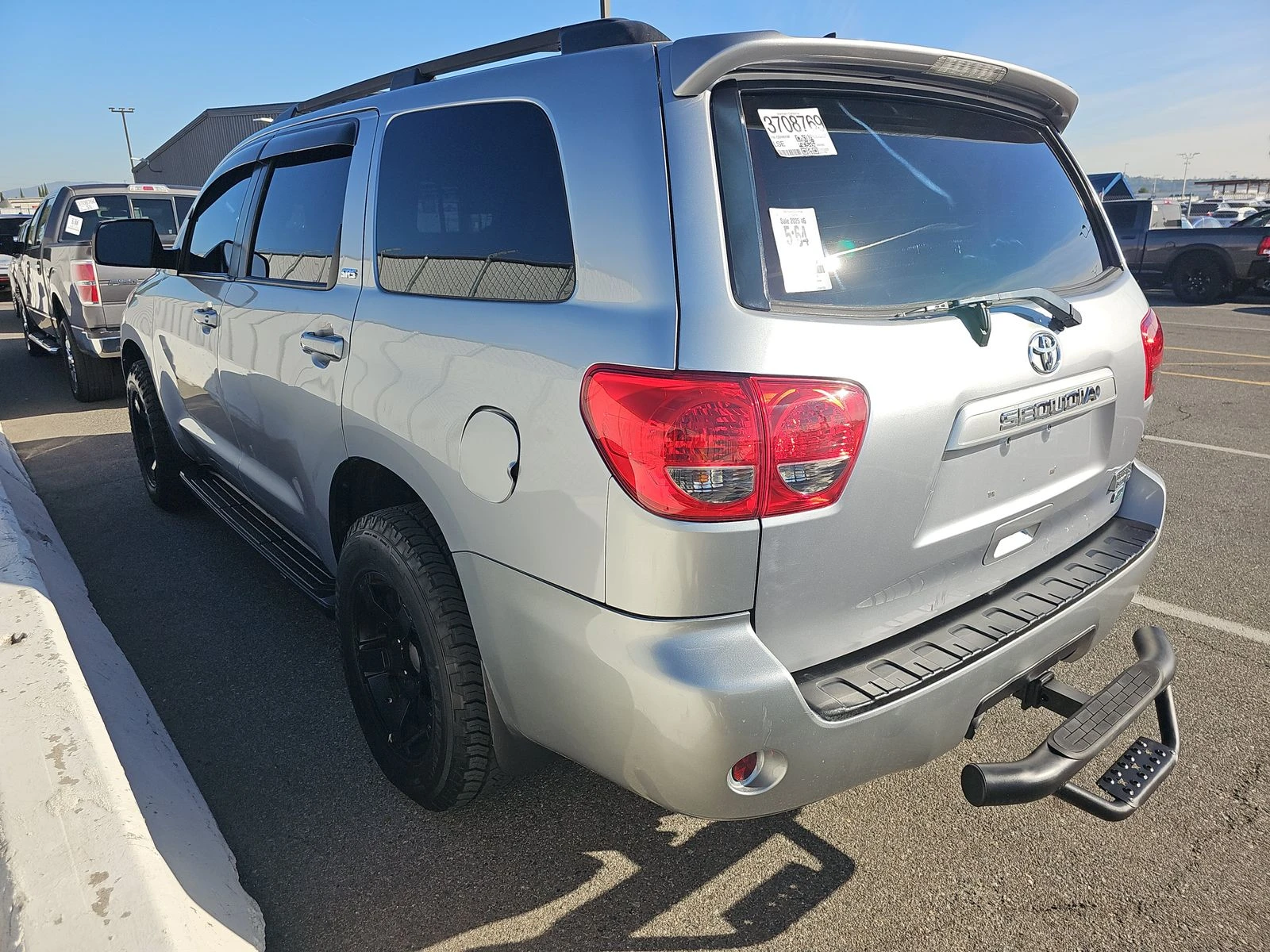 Toyota Sequoia   | Mobile.bg   6