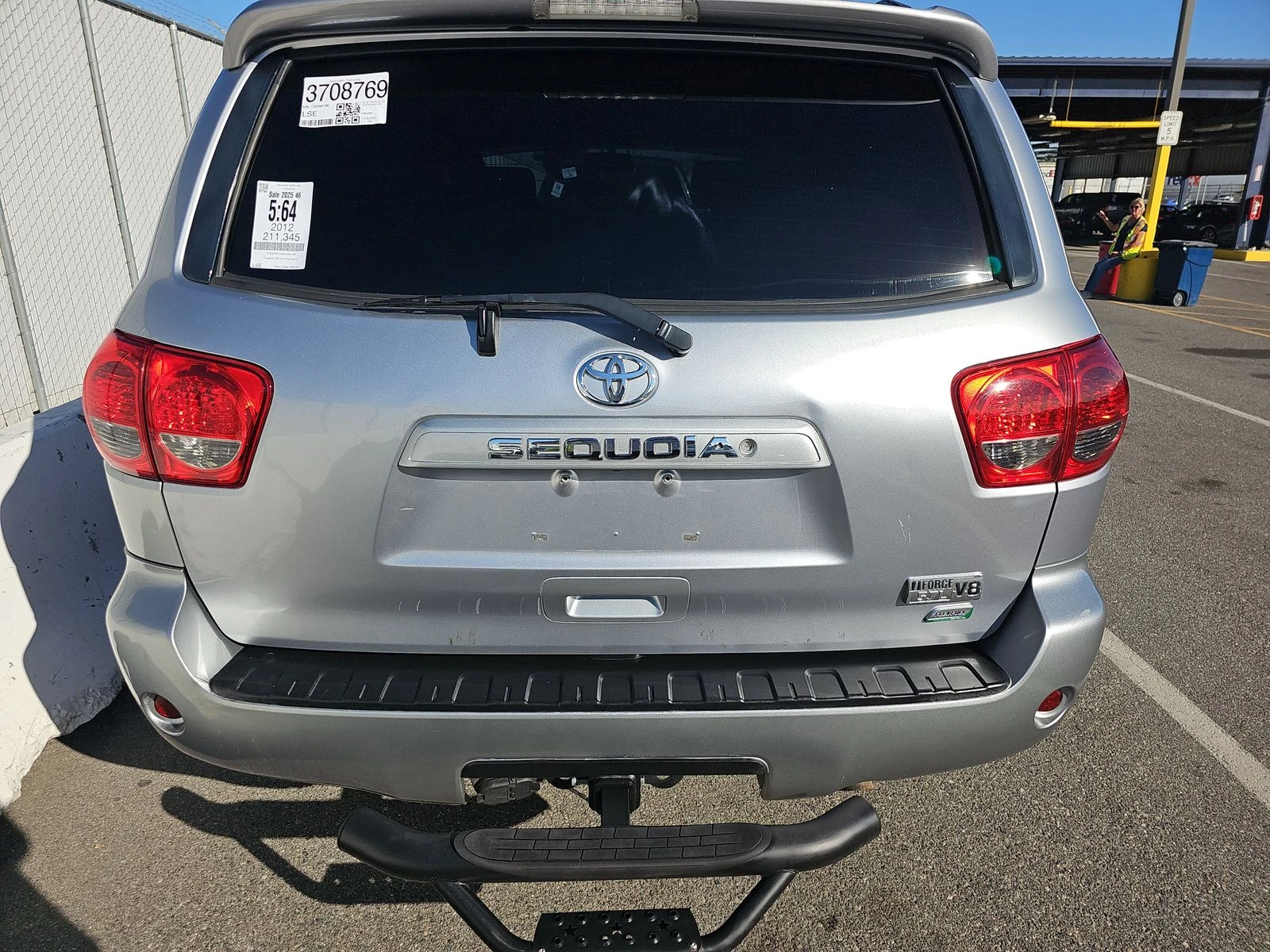Toyota Sequoia   | Mobile.bg   5