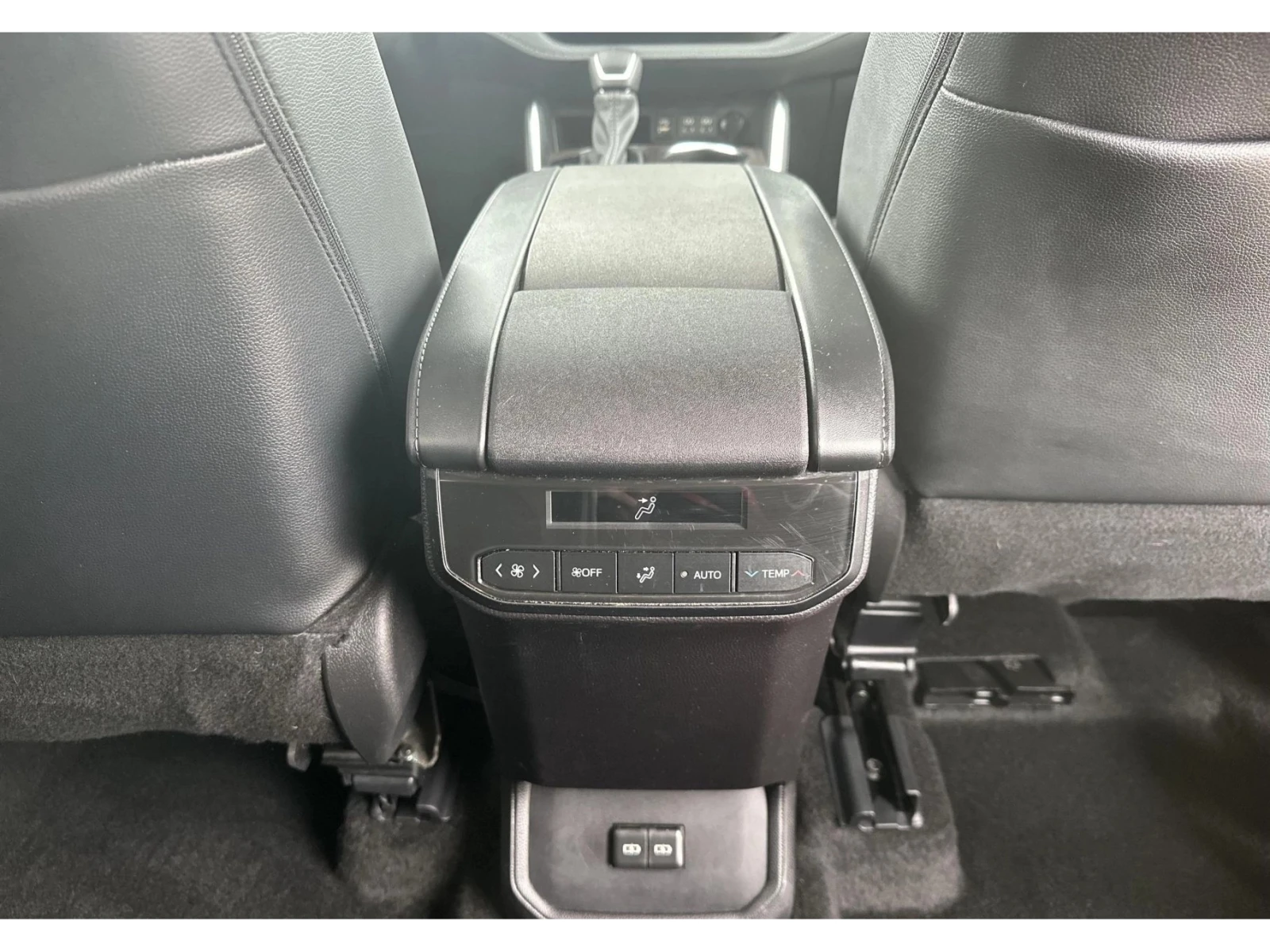 Toyota Highlander 7 �����, ������� ������ �� 1300 ��. | Mobile.bg � ����������� 14