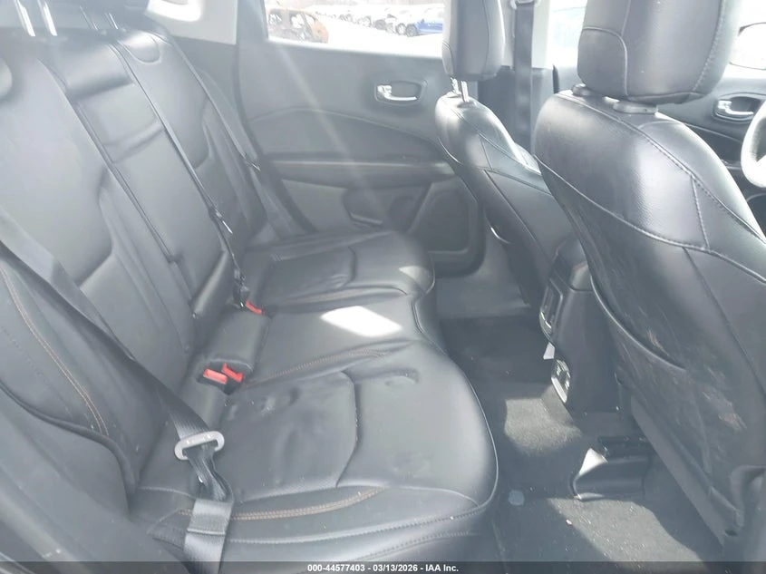 Jeep Compass 2.4l Limited 4X4 | Mobile.bg � ����������� 8