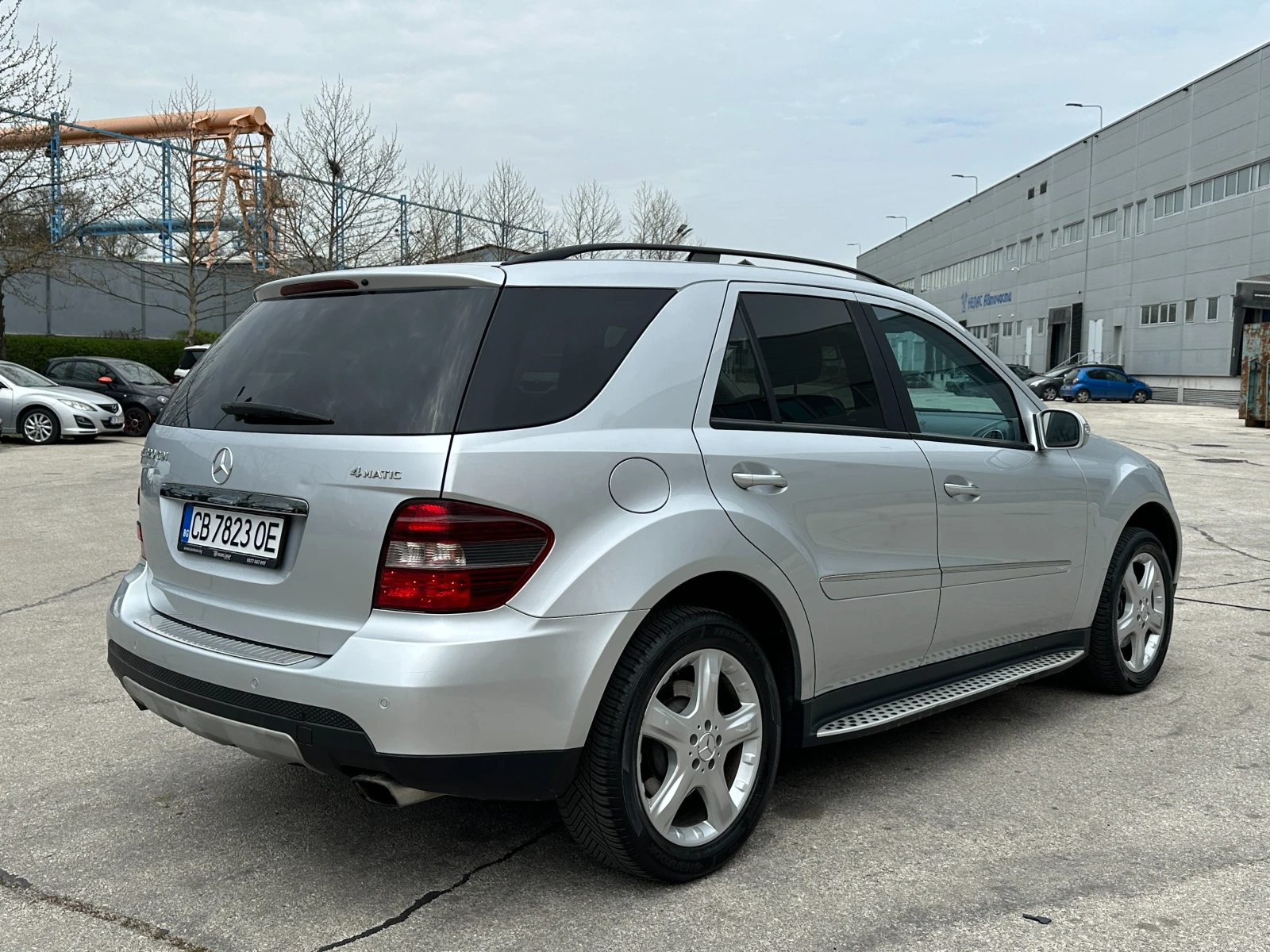 Mercedes-Benz ML 320 CDI 4Matic, снимка 4 - Автомобили и джипове - 54252672