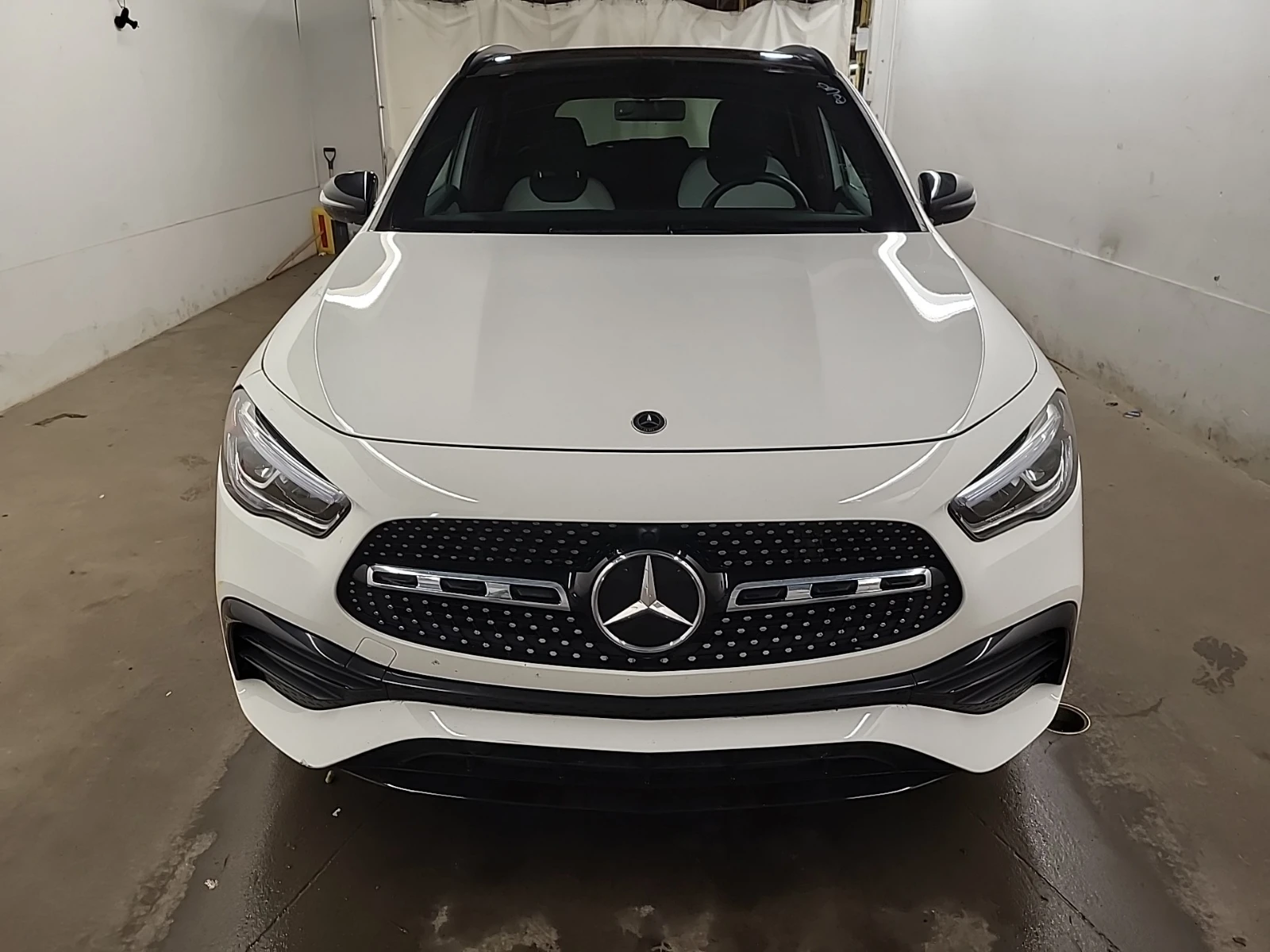 Mercedes-Benz GLA 250  4MATIC SUV, снимка 3 - Автомобили и джипове - 54459744
