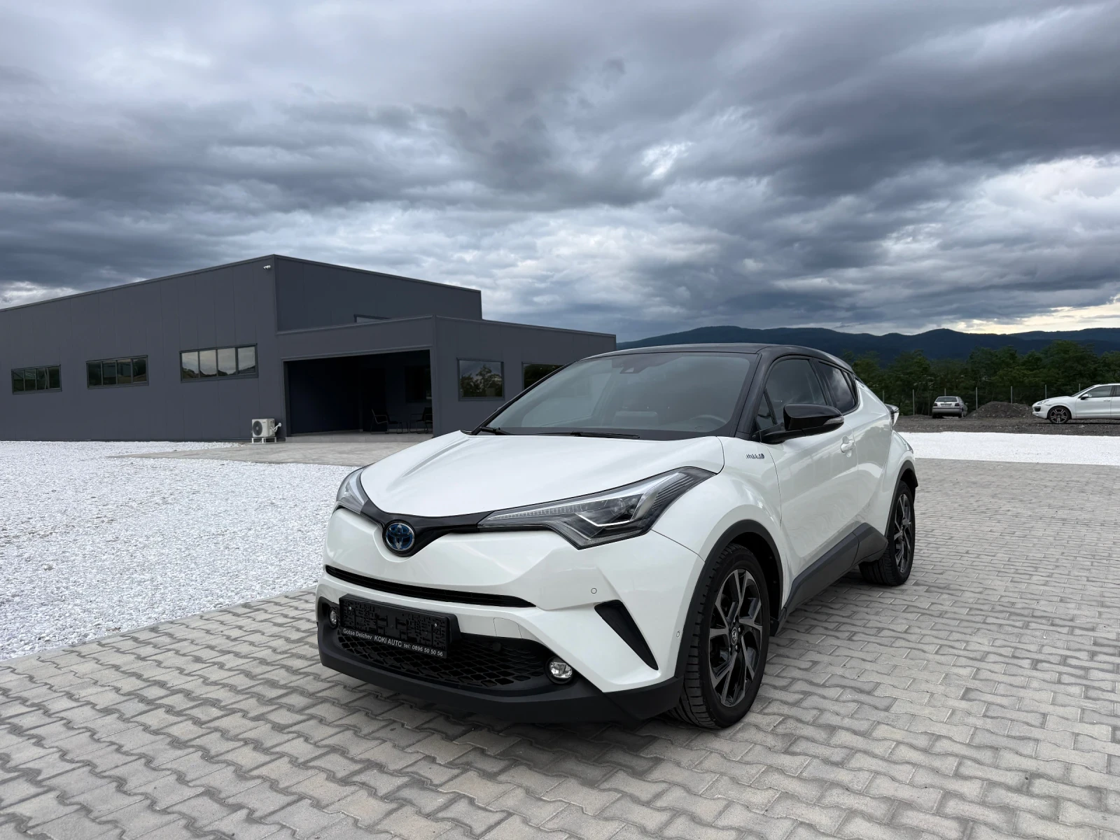 Toyota C-HR 1.8 HYBRID 