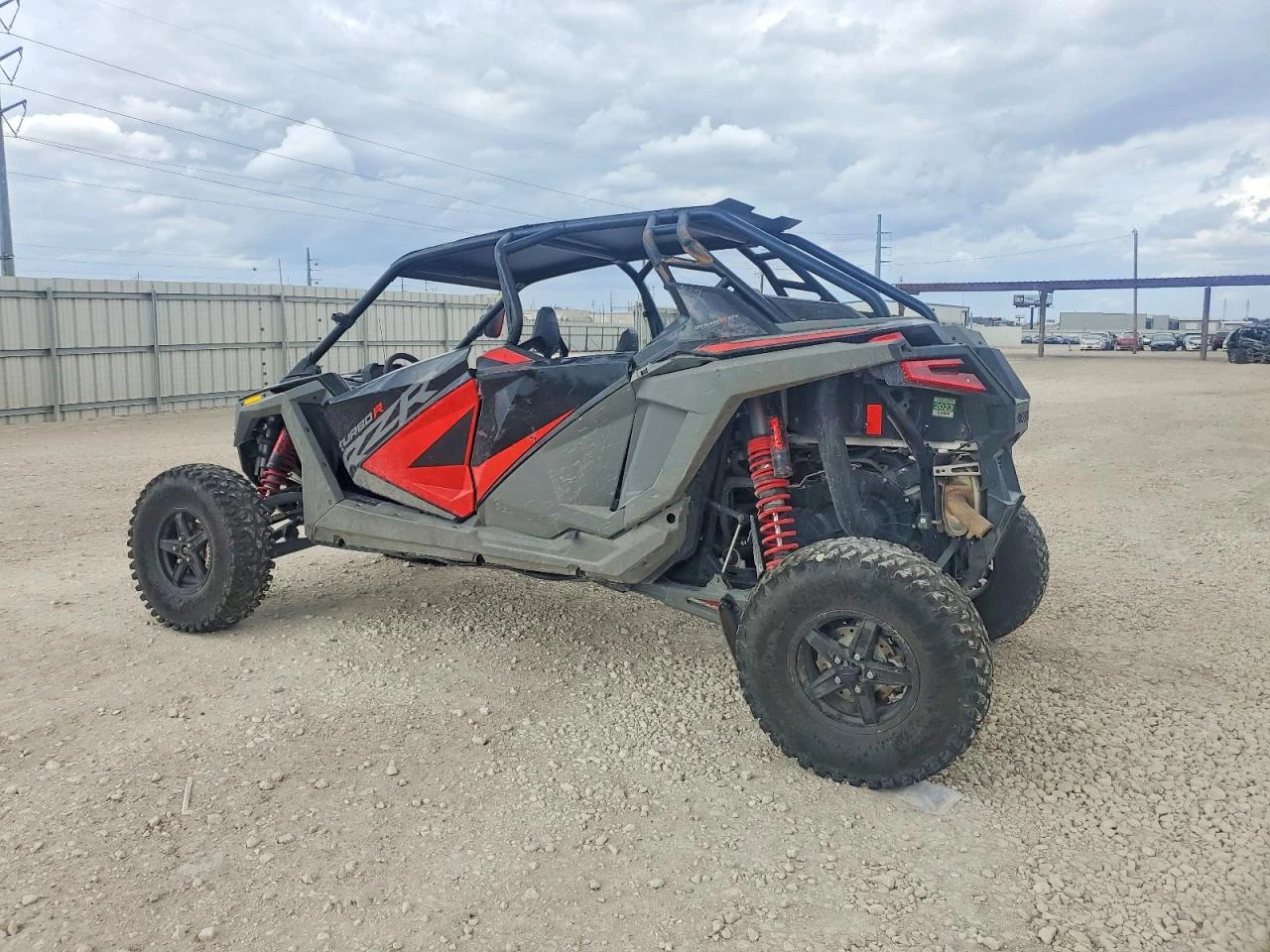 Други Друг Polaris Rzr Turbo R Utility Vehicle, снимка 3 - Автомобили и джипове - 54881961