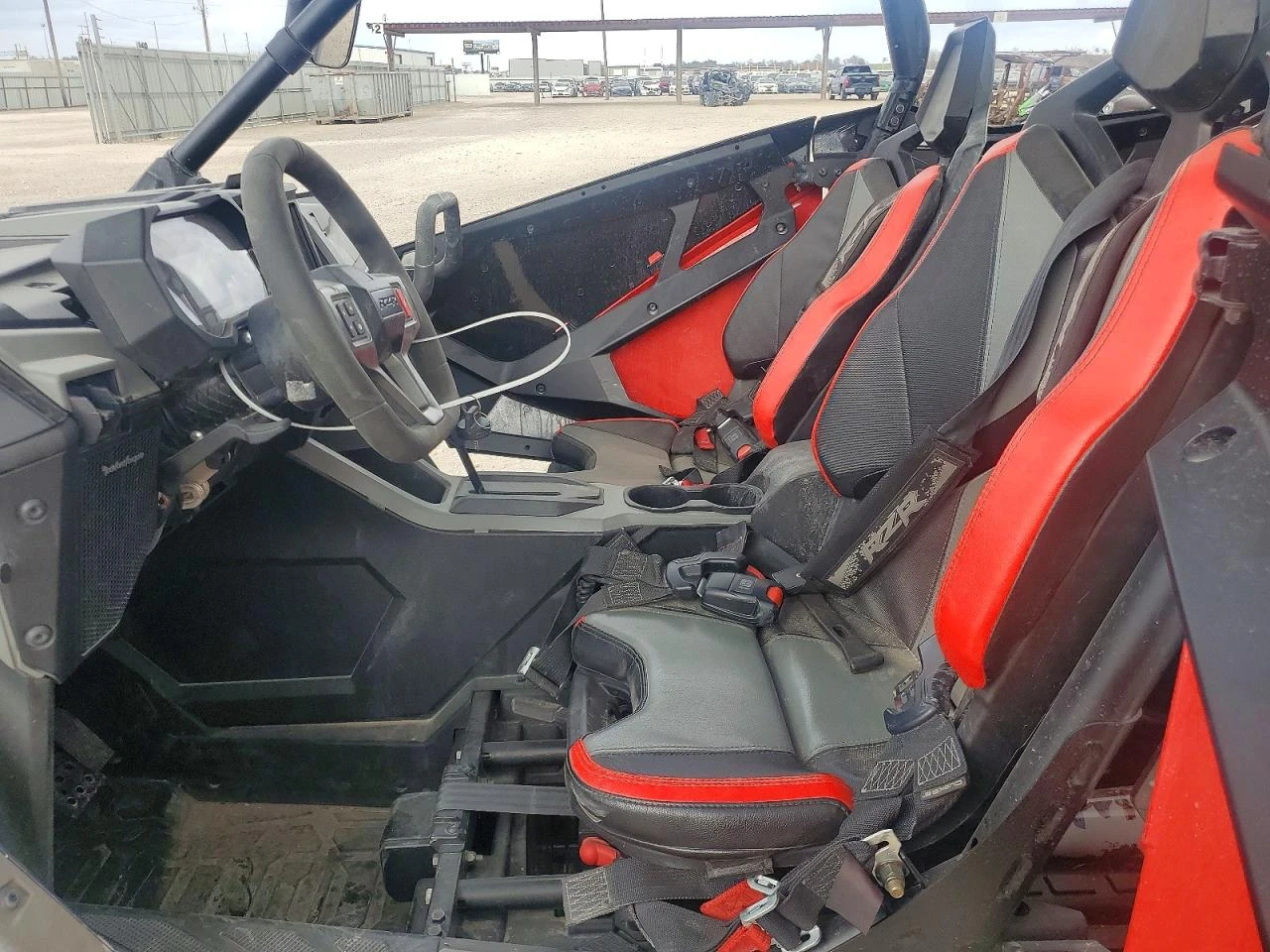 Други Друг Polaris Rzr Turbo R Utility Vehicle, снимка 5 - Автомобили и джипове - 54881961