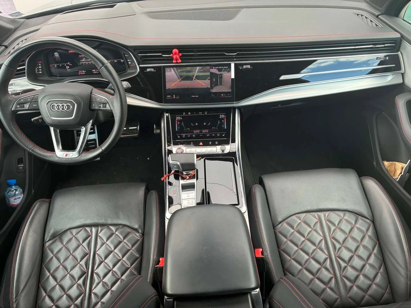 Audi SQ7, снимка 7 - Автомобили и джипове - 55307326