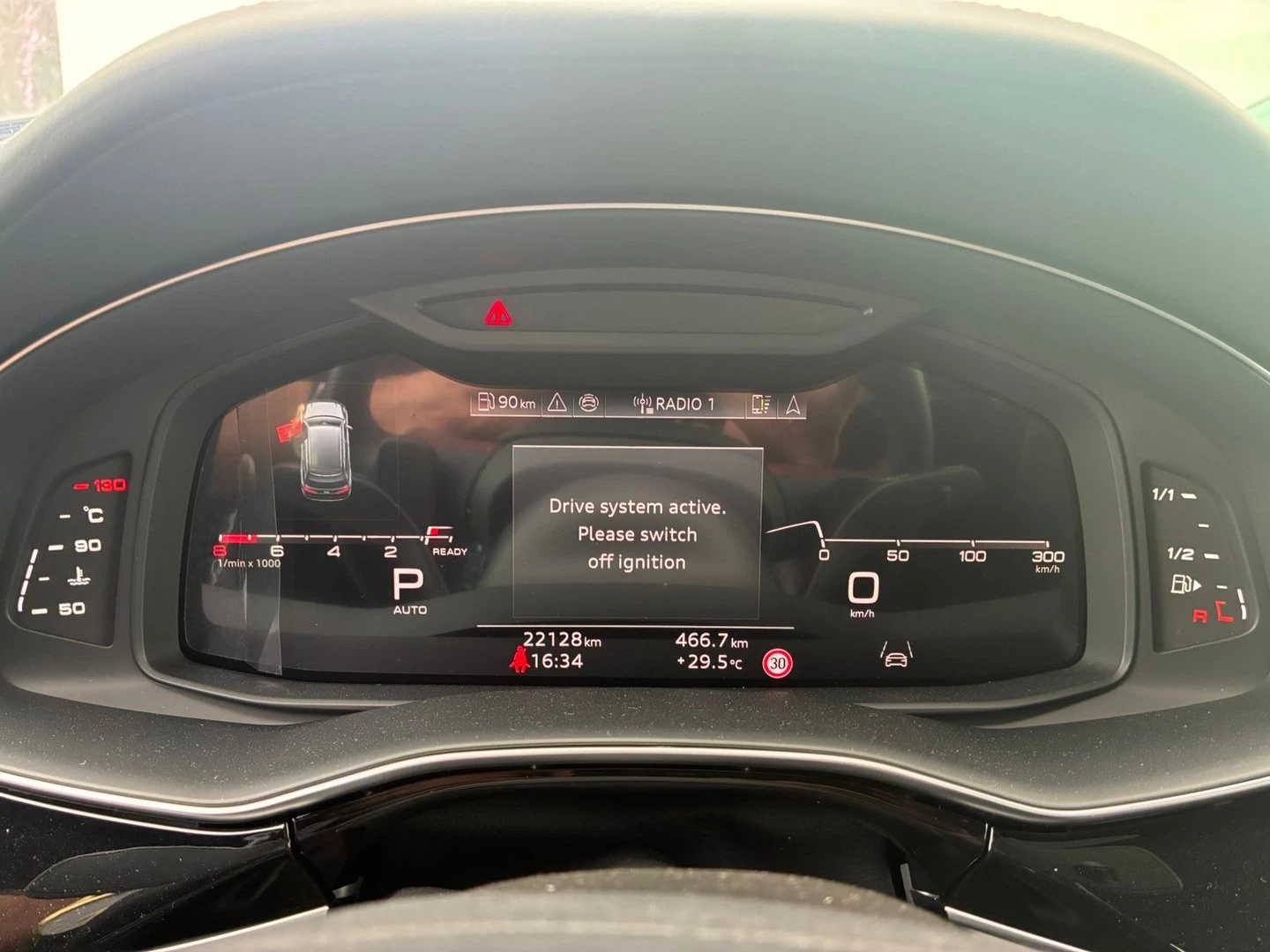 Audi SQ7, снимка 13 - Автомобили и джипове - 55307326