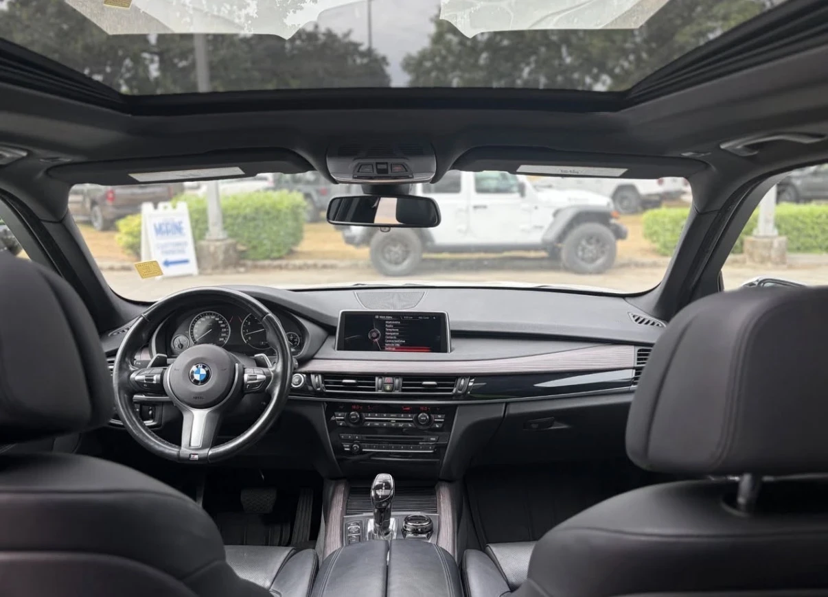 BMW X5 35I * М ПАКЕТ * ОБДУХ * HEAD UP * ПАНОРАМА * , снимка 12 - Автомобили и джипове - 55474319