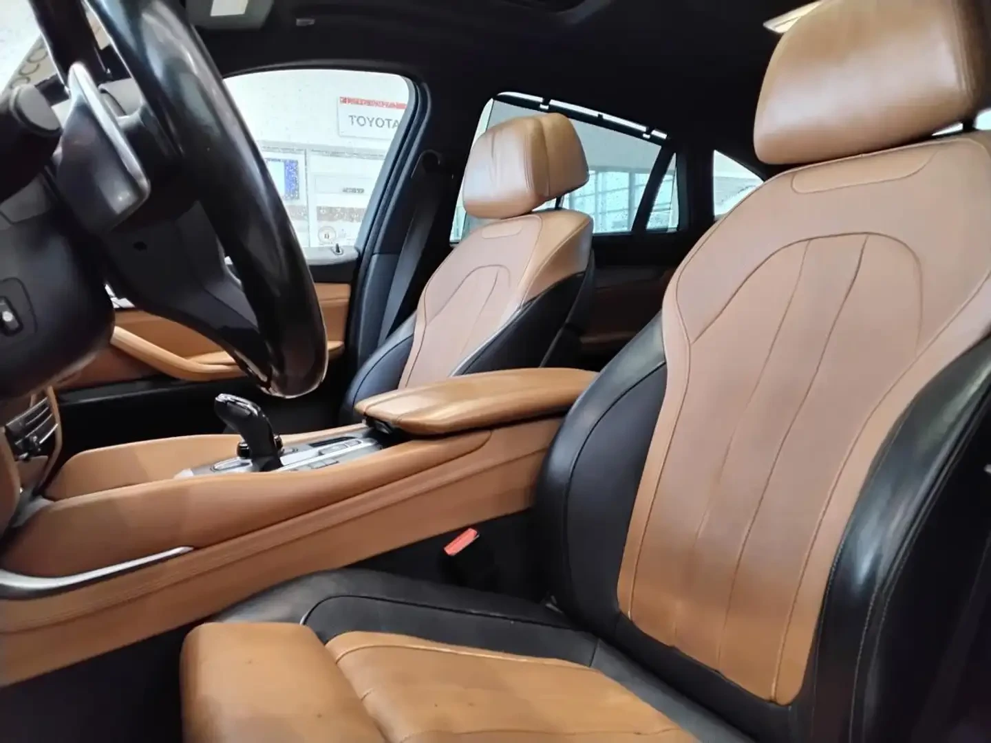 BMW X6 XDRIVE35I M SPORT+ * ФУЛ ЕКСТРИ* * КРАЙНА ЦЕНА* , снимка 6 - Автомобили и джипове - 55871664