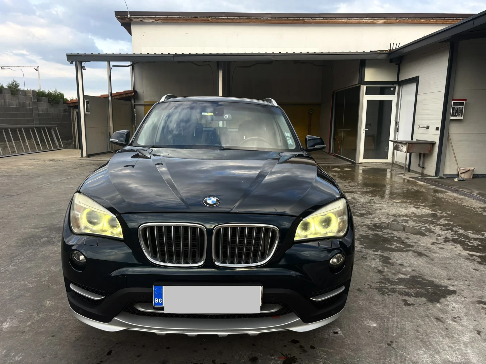 BMW X1, снимка 3 - Автомобили и джипове - 56466441