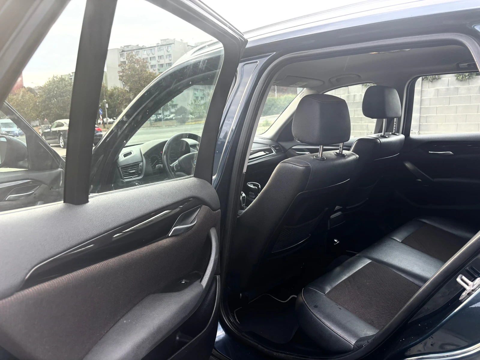 BMW X1, снимка 8 - Автомобили и джипове - 56466441