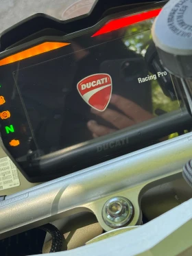 Ducati Panigale V4S , снимка 10