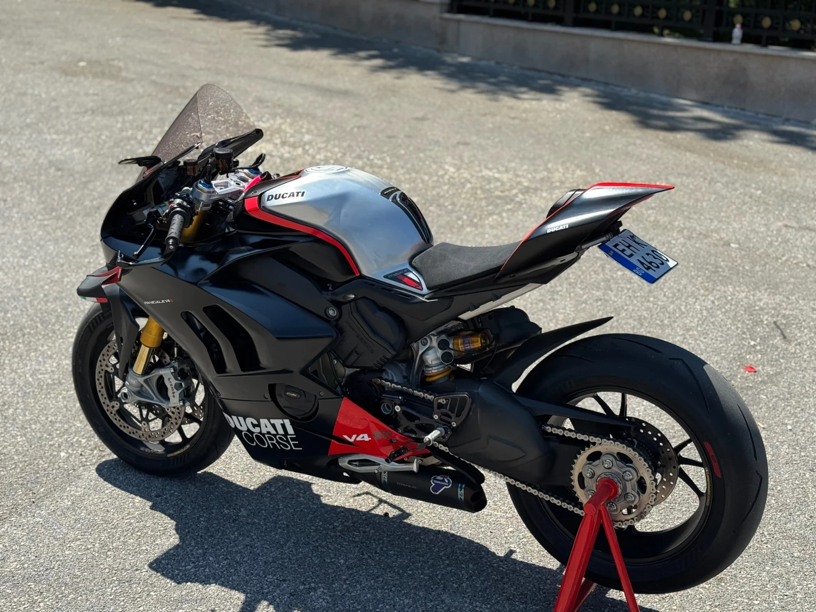 Ducati Panigale V4S , снимка 2 - Мотоциклети и мототехника - 55126548