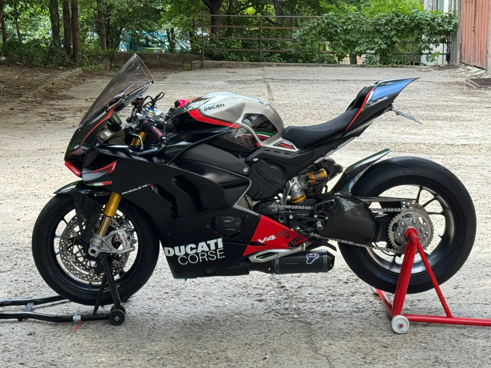 Ducati Panigale V4S 
